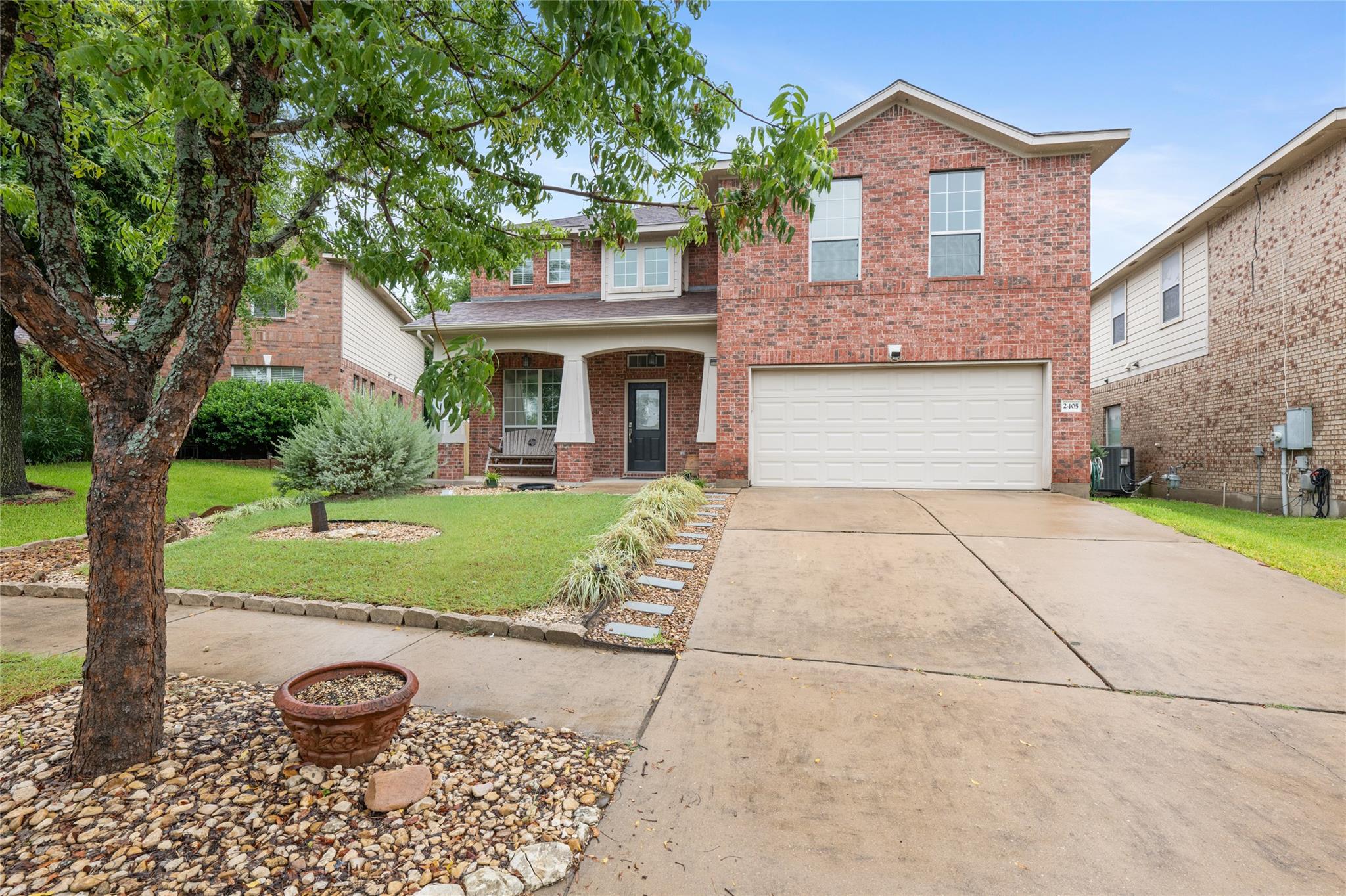 2405 Rachel Ct
