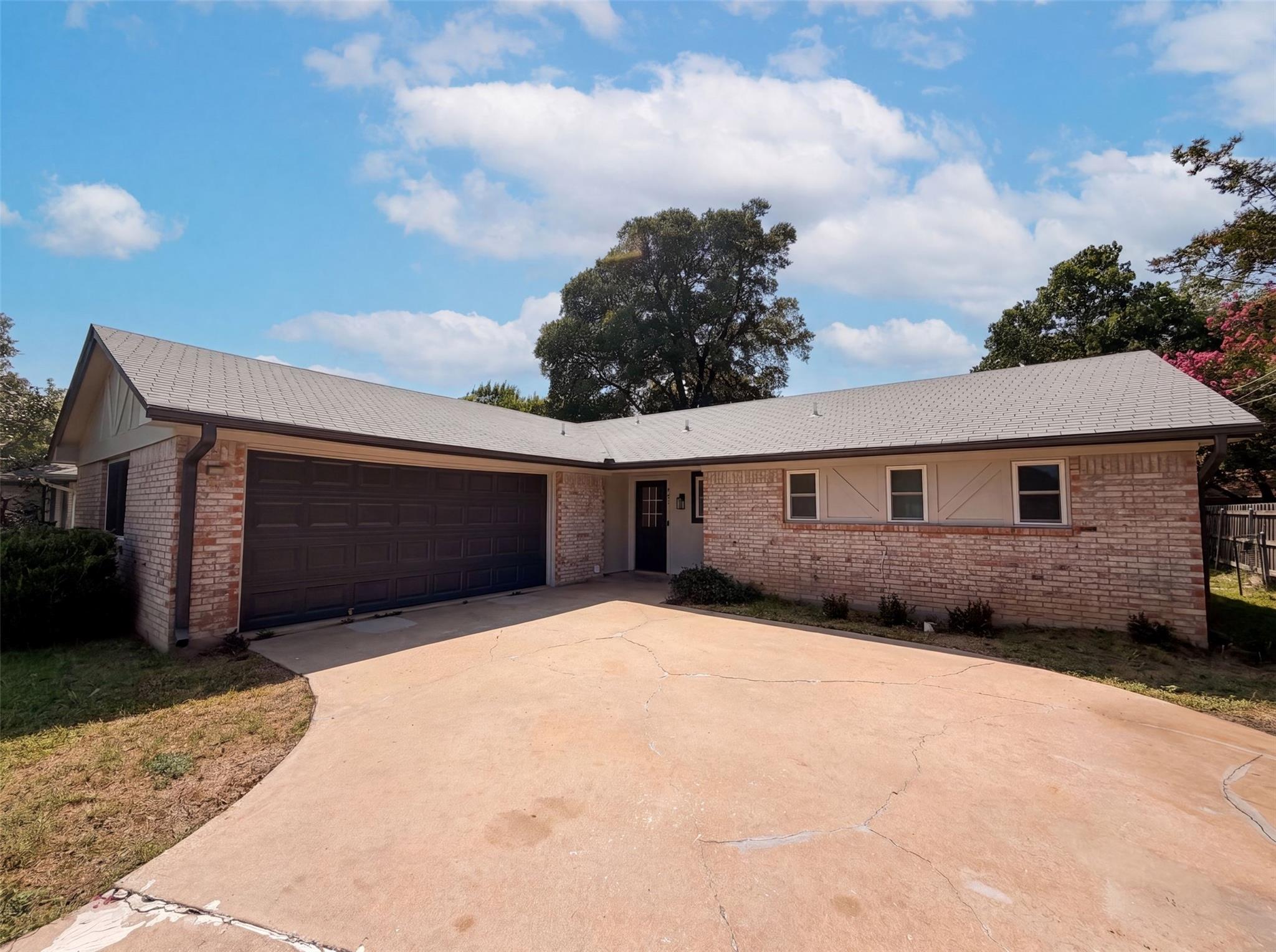 501 Central DR