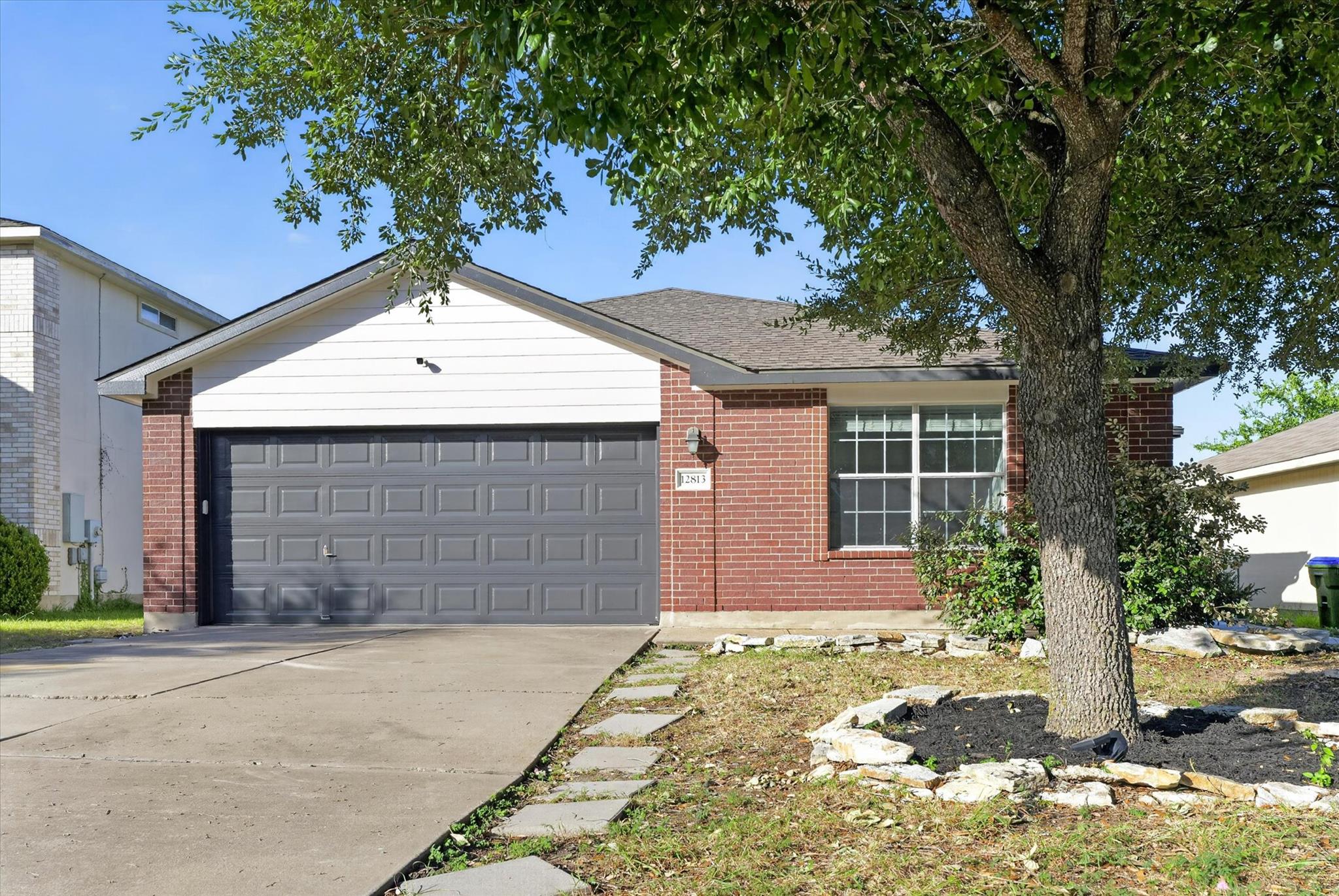 12813 Ring DR