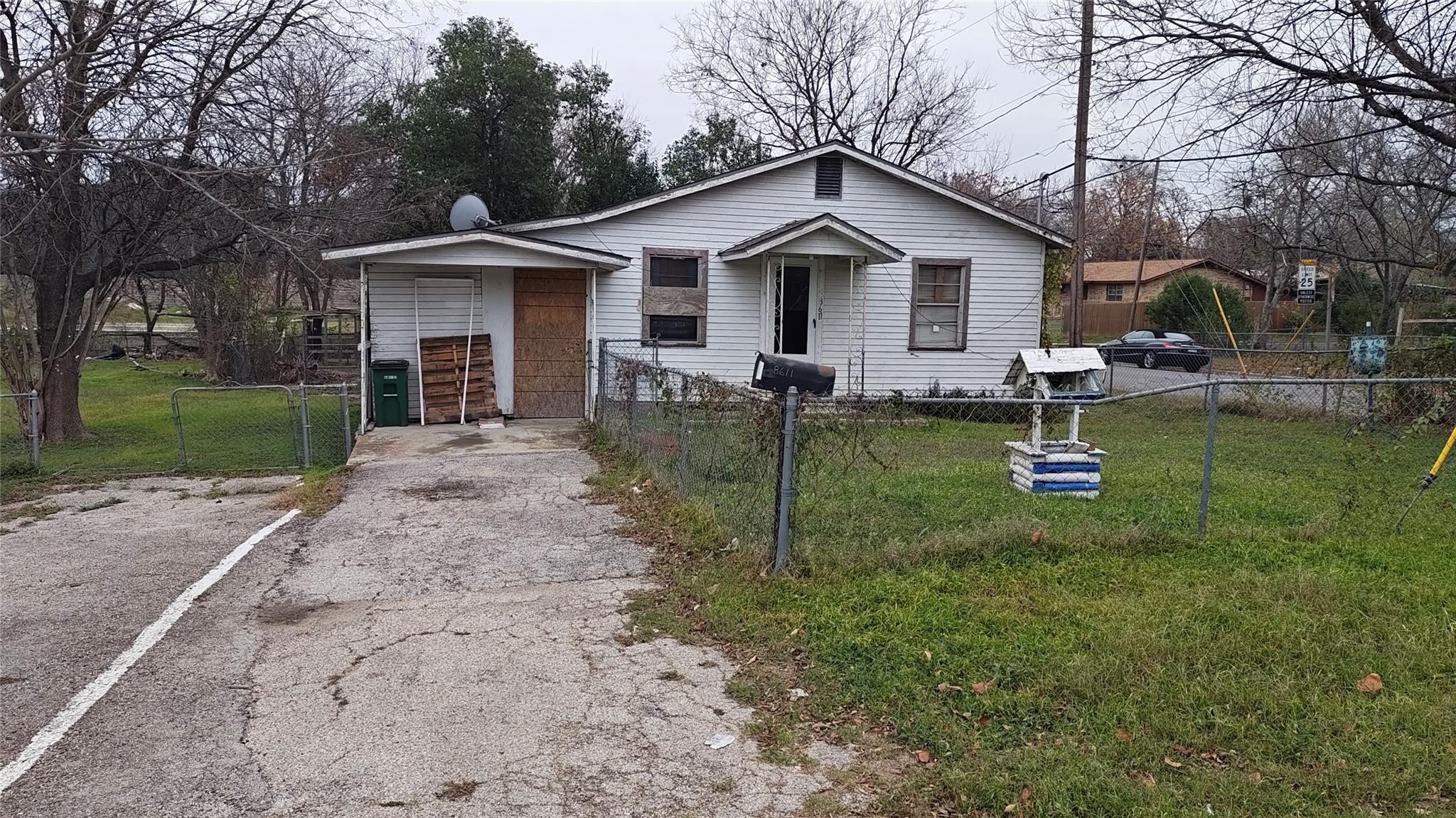 8611 Georgian DR