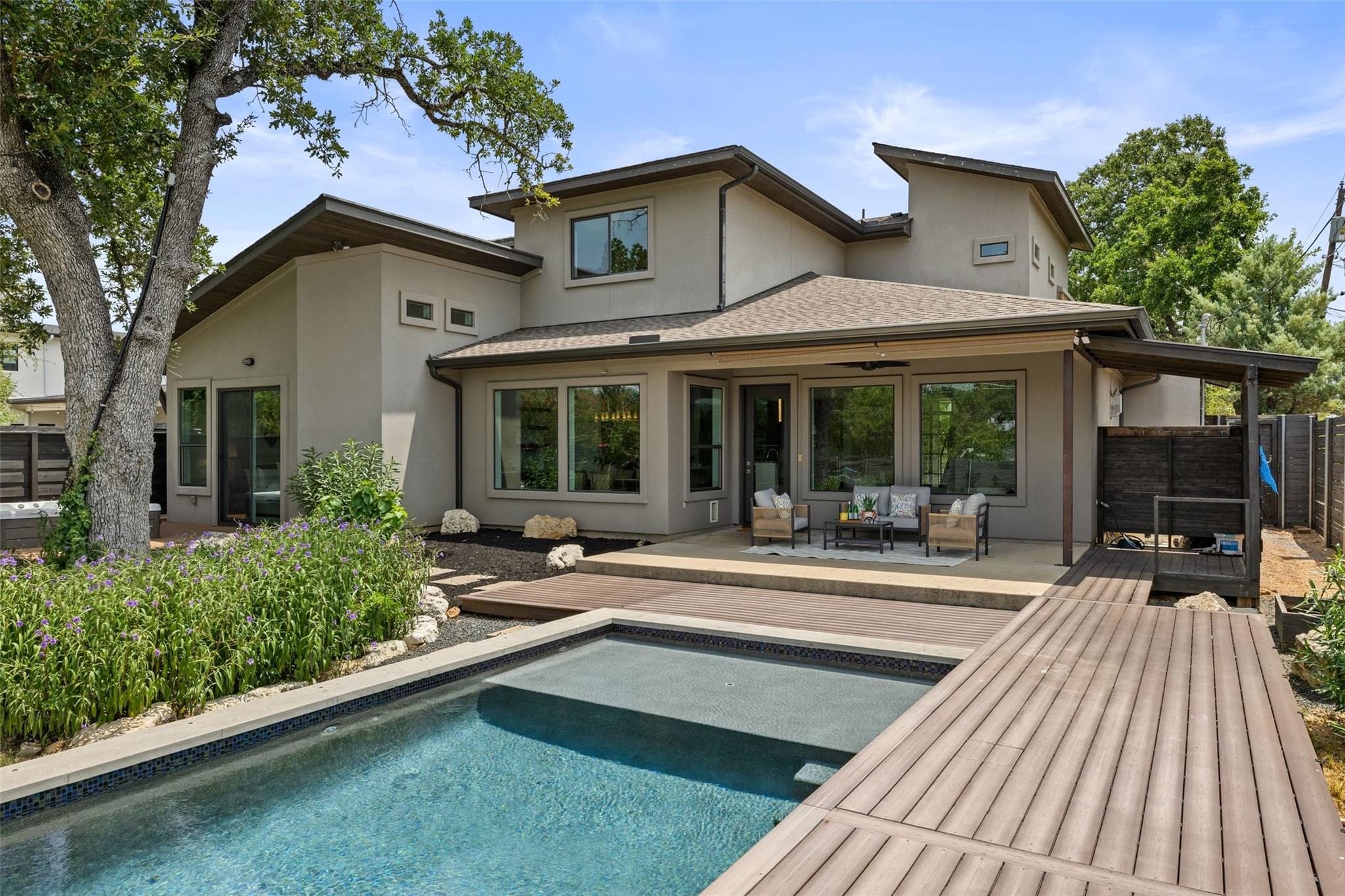 10804 Rush Rd