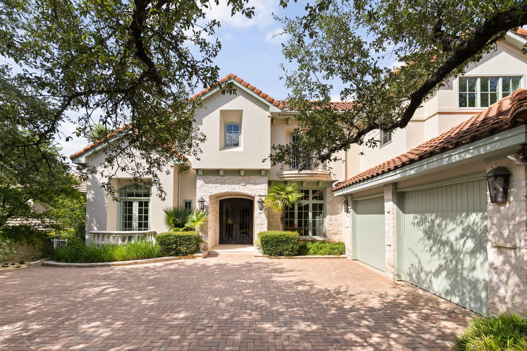 2300 Barton Creek BLVD