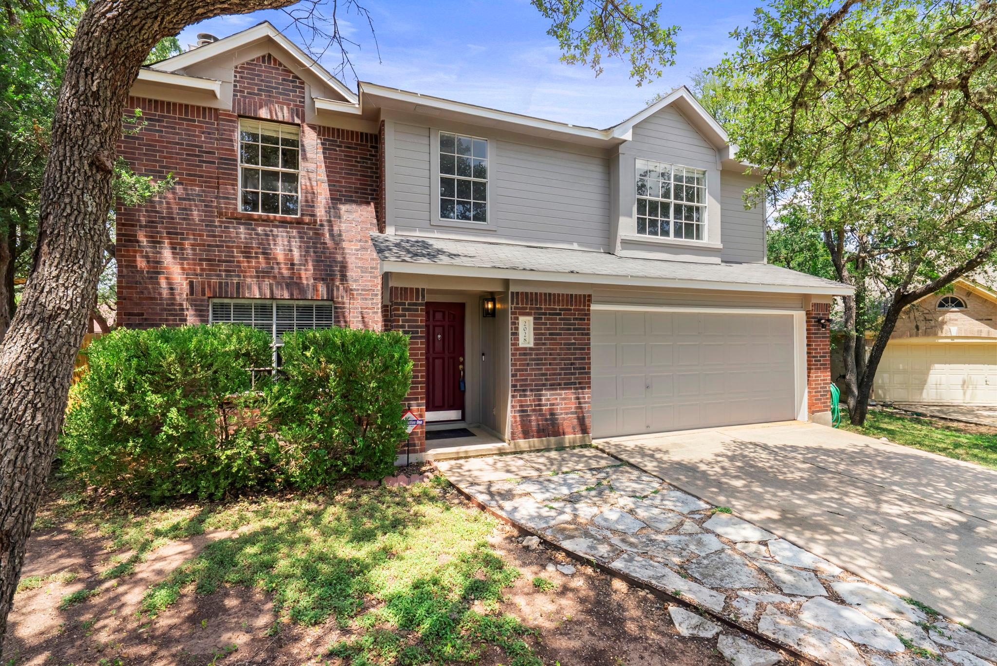 2028 Desco Dr