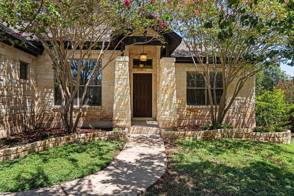 15204 Falcon Dr