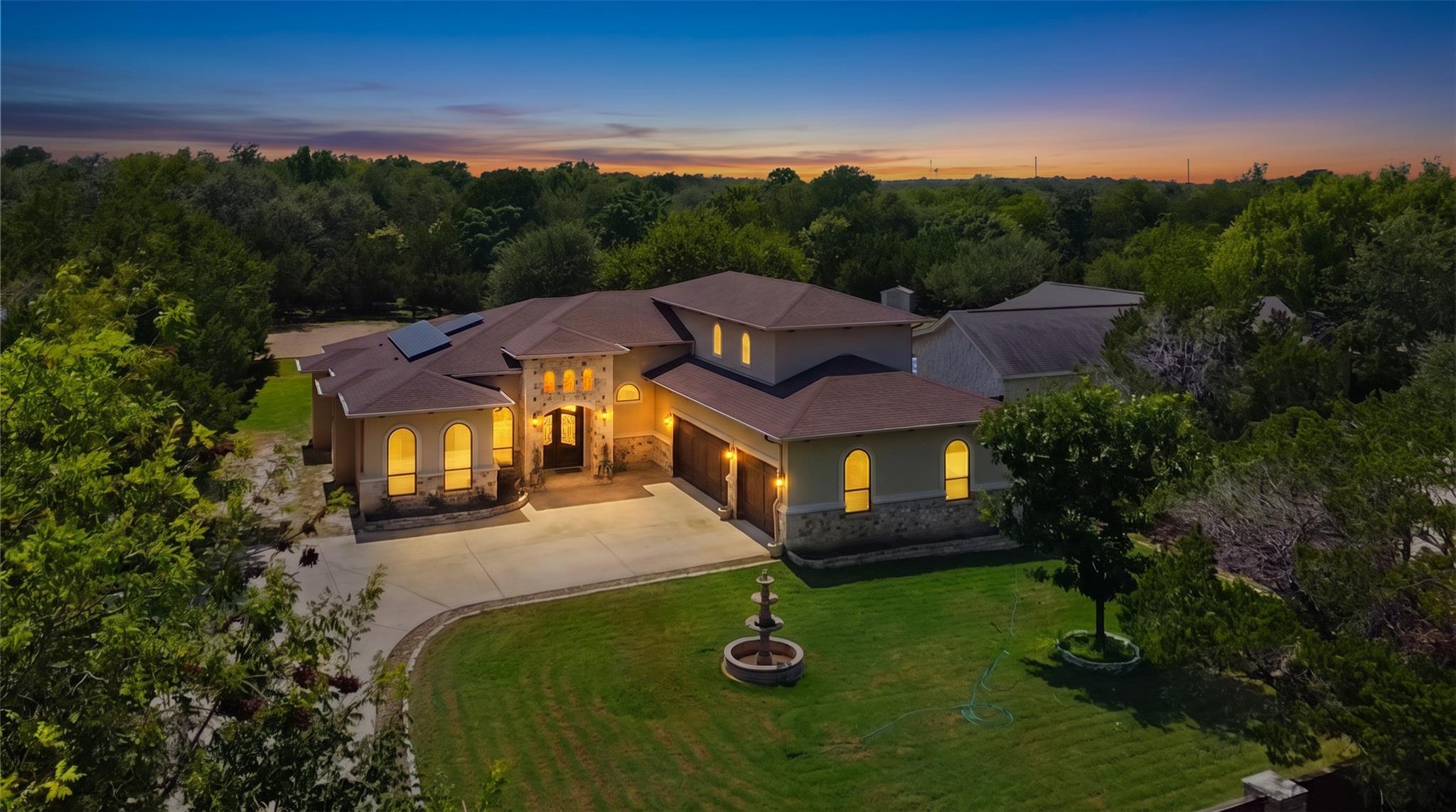303 Mustang Ave