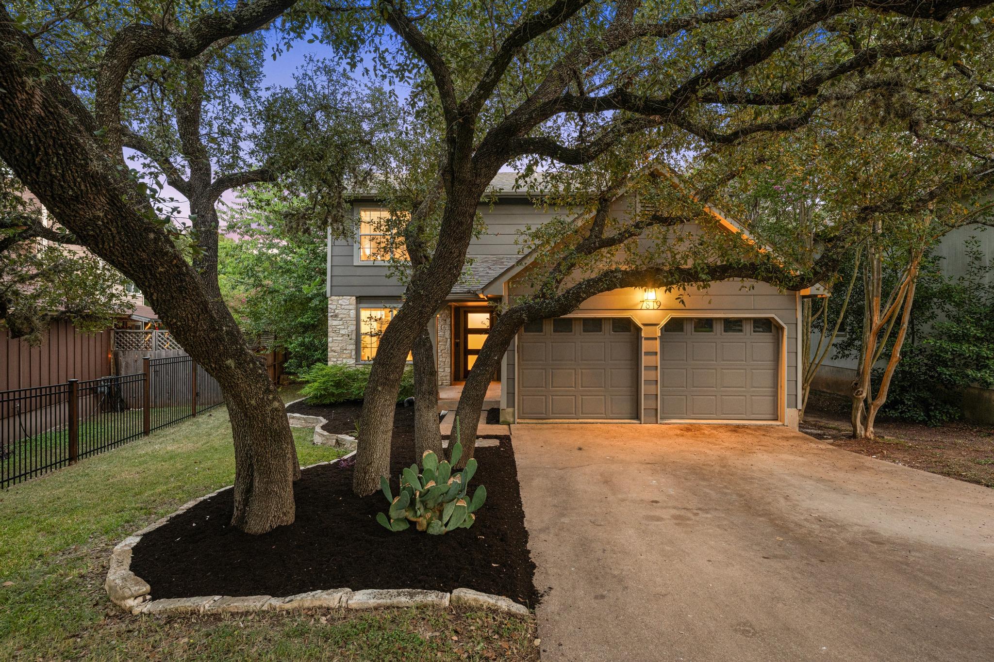 7819 Palacios Dr