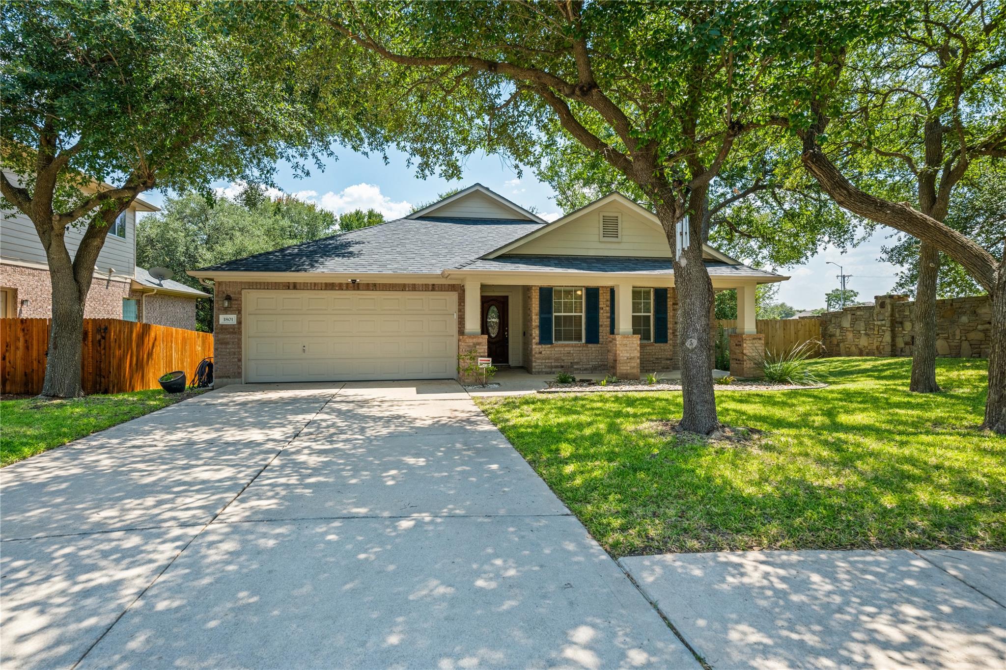 1801 Creek Crest Way