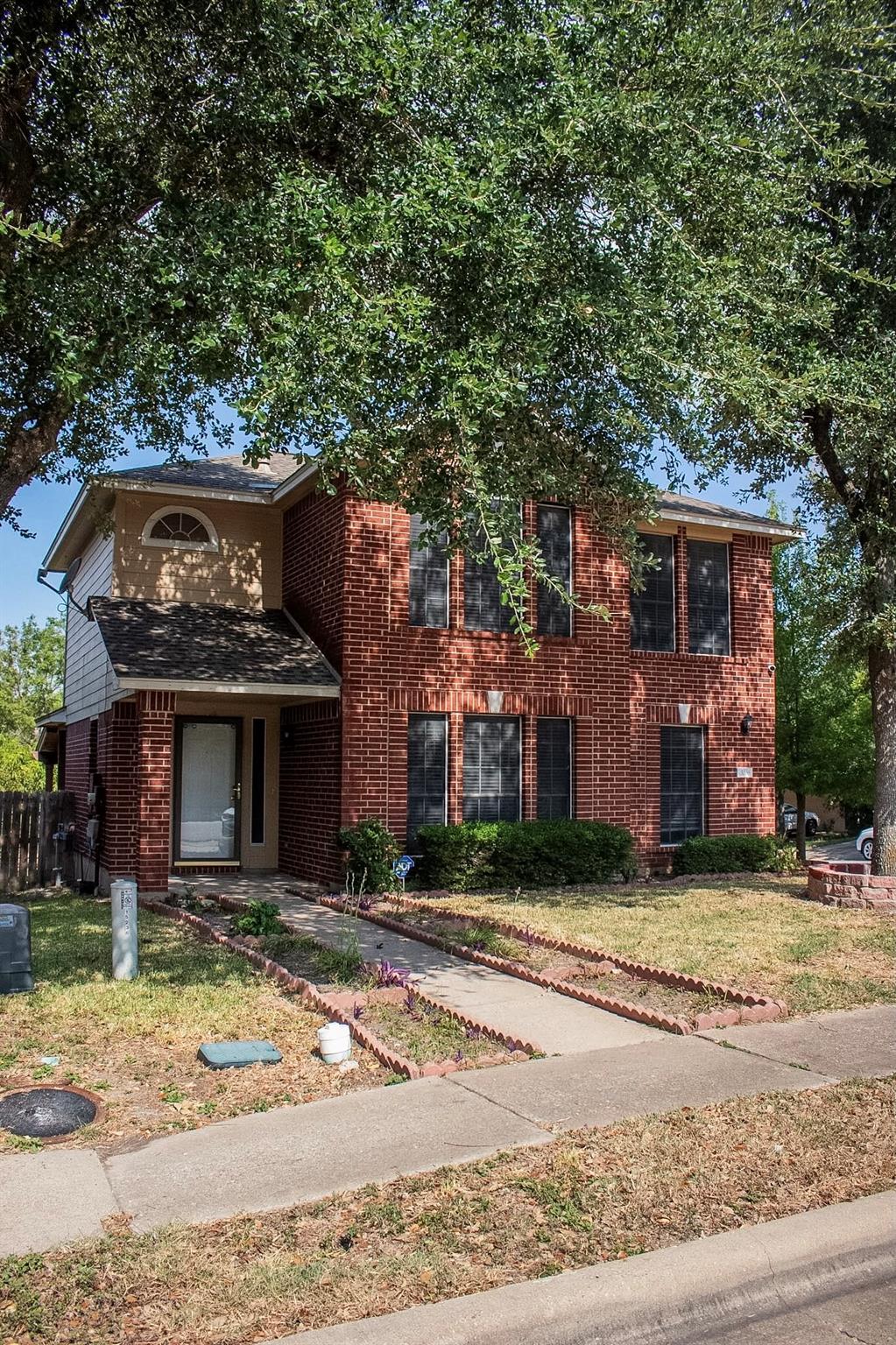 15236 Drusillas Dr