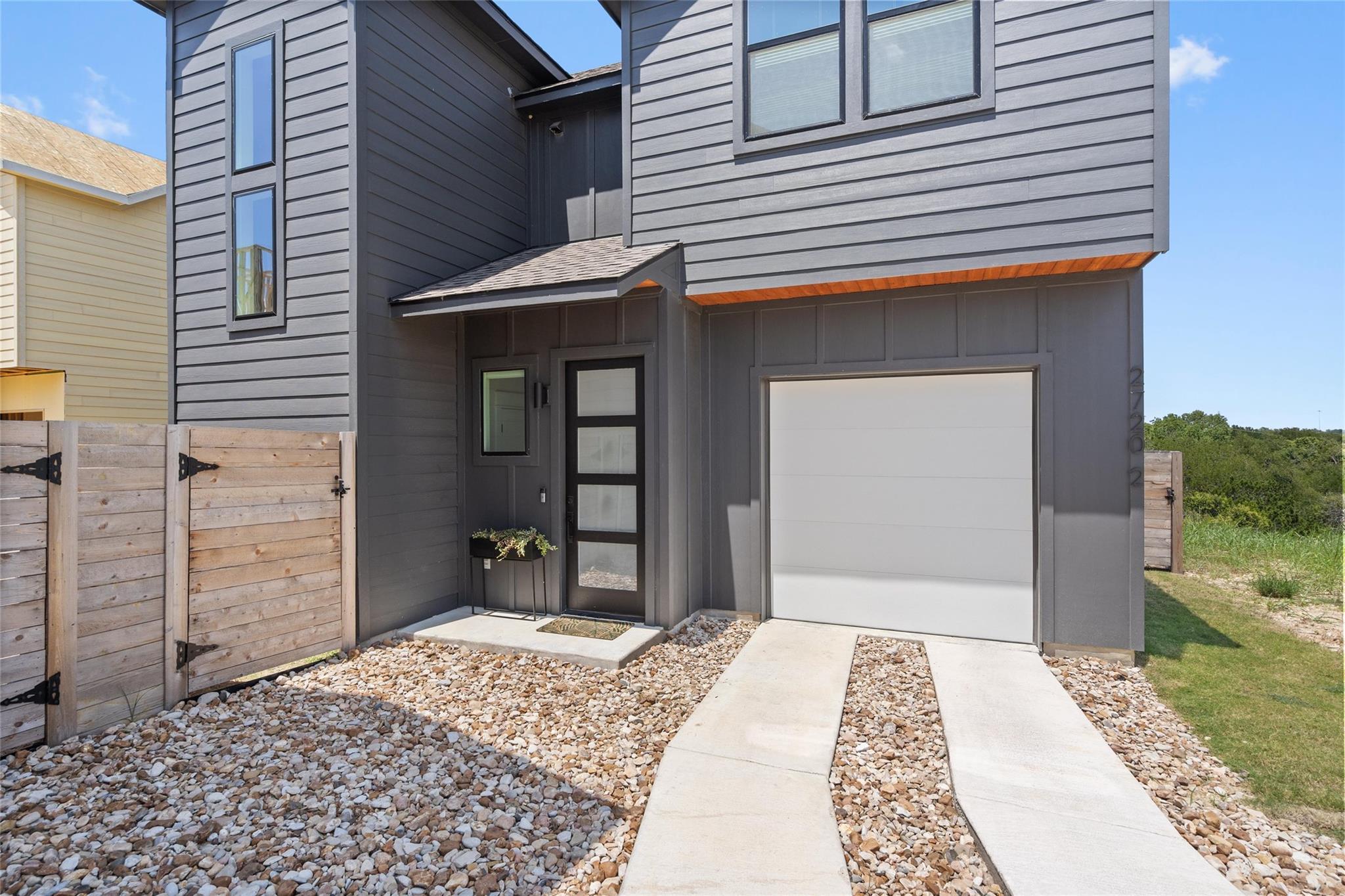 2720 Bristol Dr