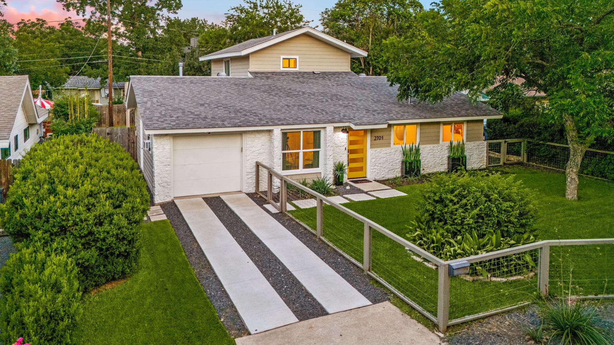2701 Friar Tuck Ln