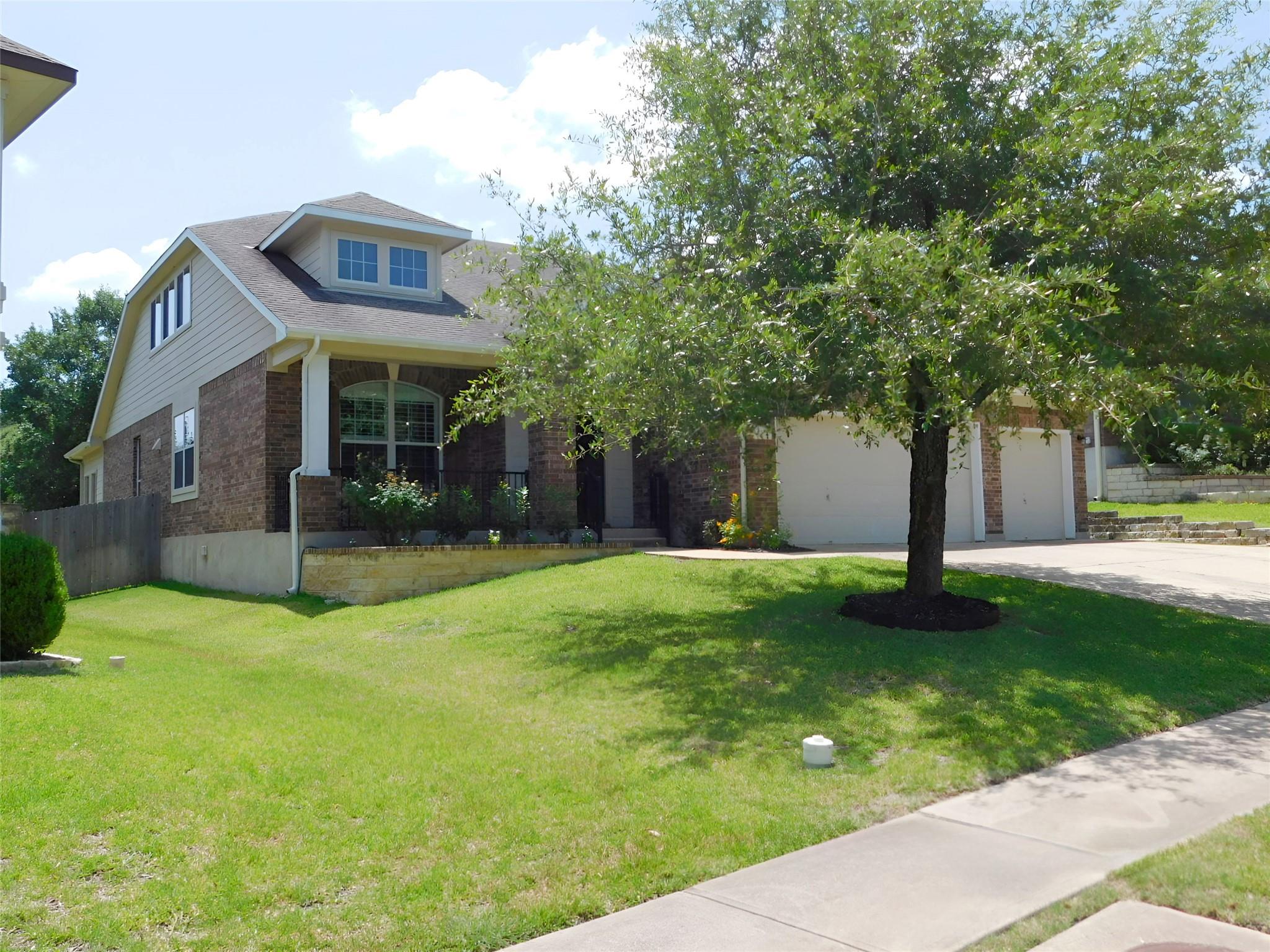 2670 RAVENWOOD Dr