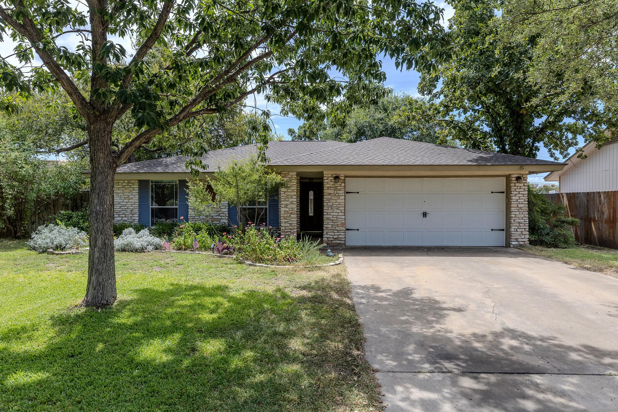 8509 Slant Oak Dr