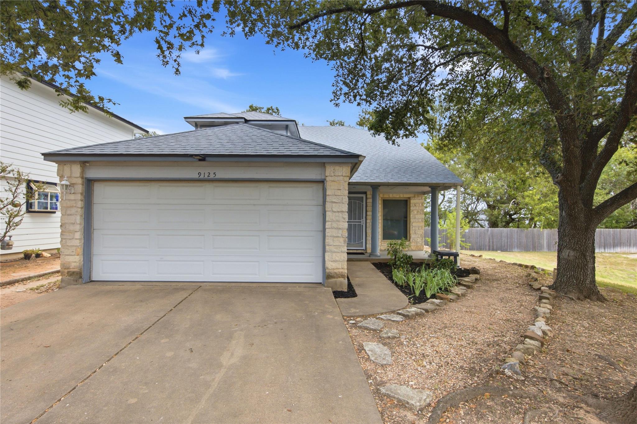 9125 Vigen Cir