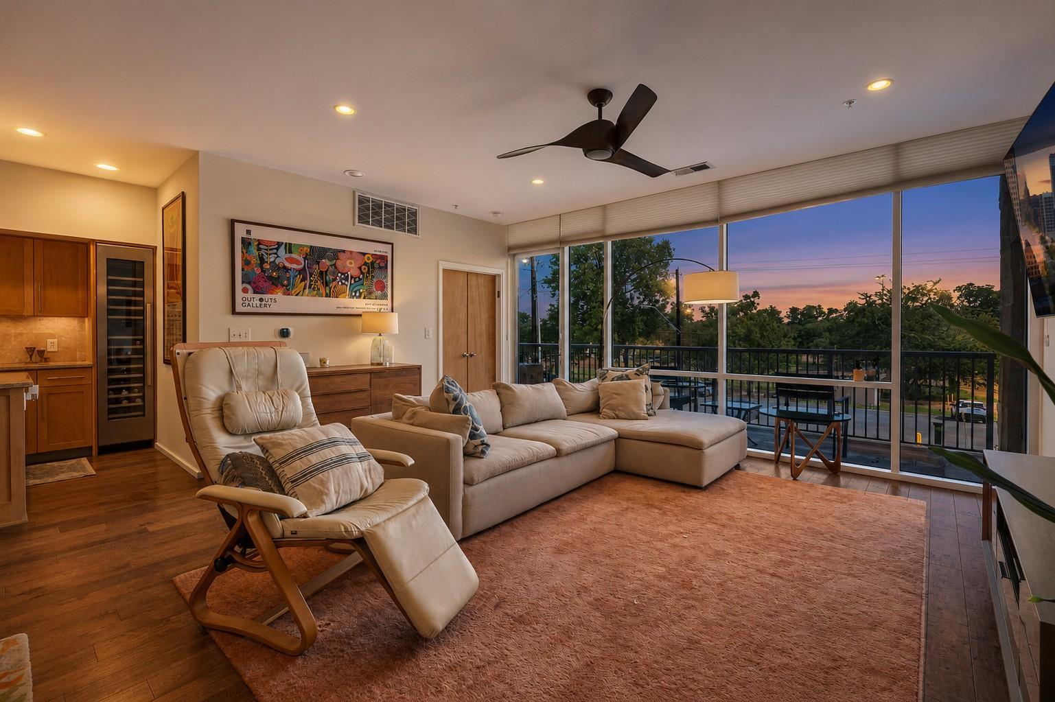 1600 Barton Springs Rd