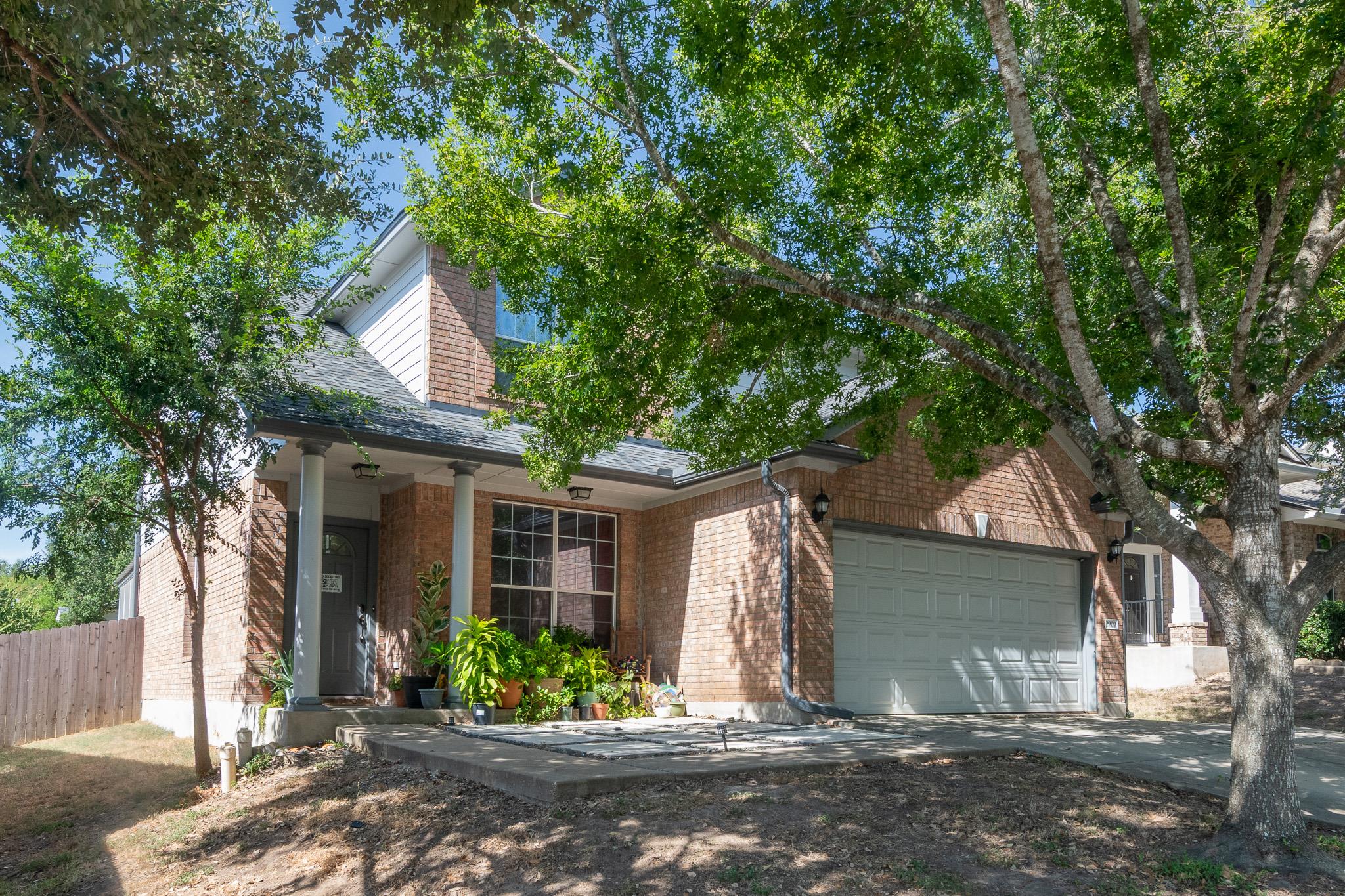 2909 Fleet Dr