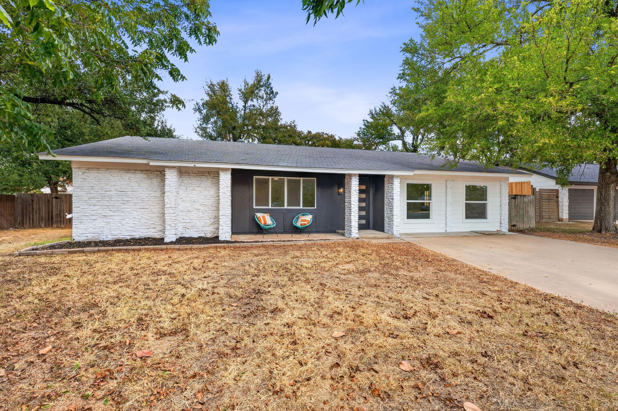 12505 Parkland Dr