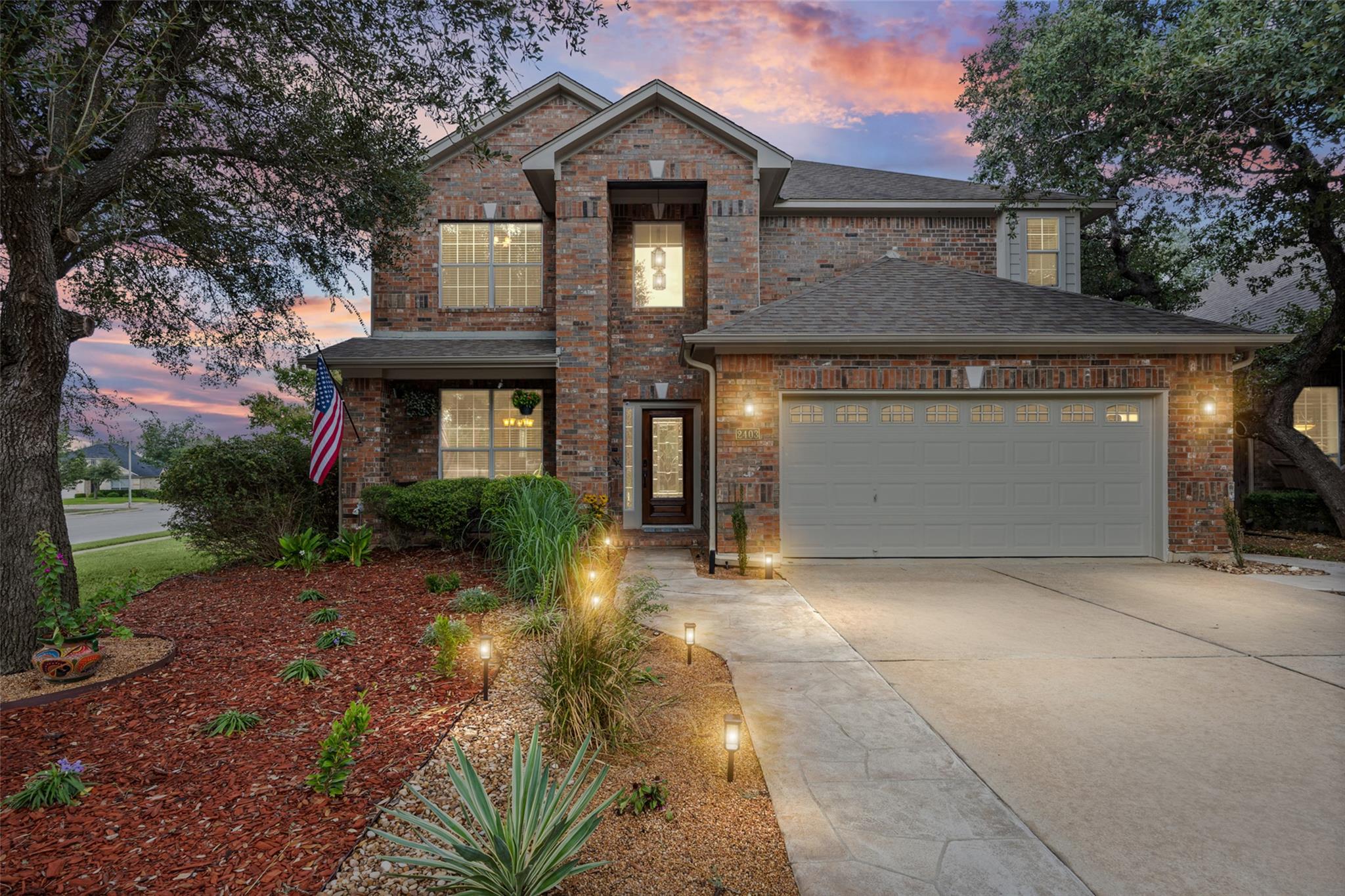 2403 Kimra Ln