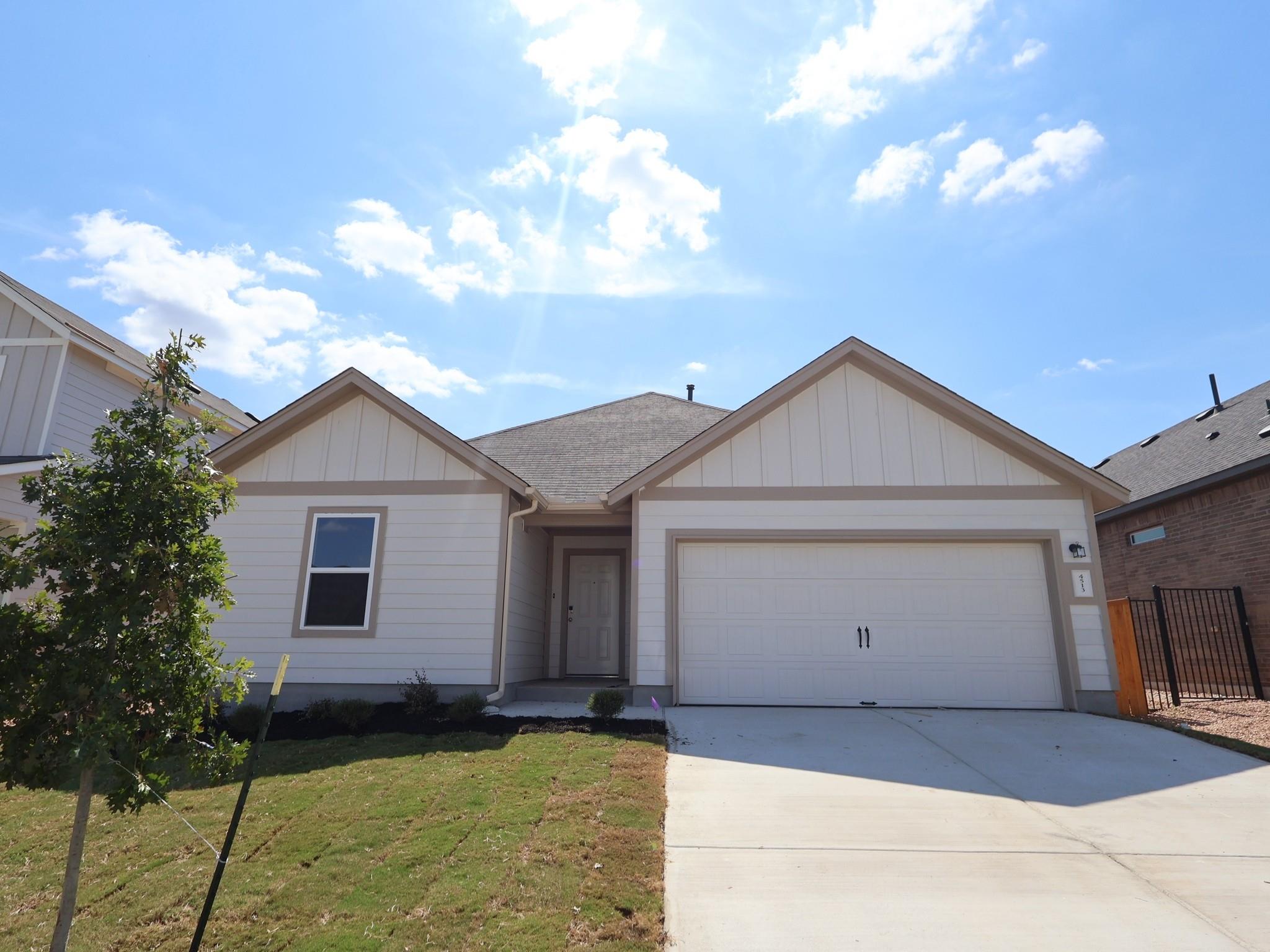 4513 Bridal Veil Dr