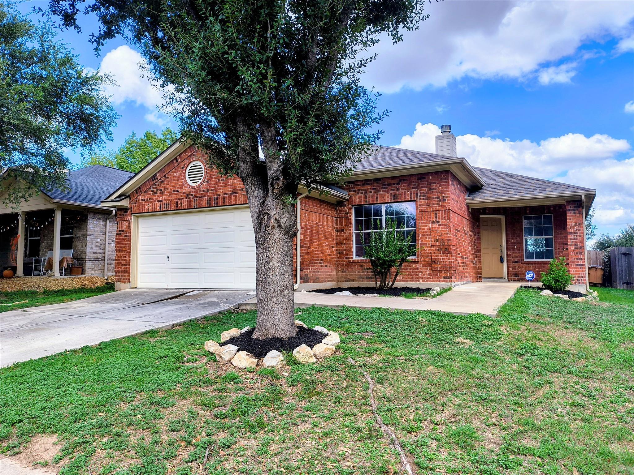 9213 Pioneer Forest Dr