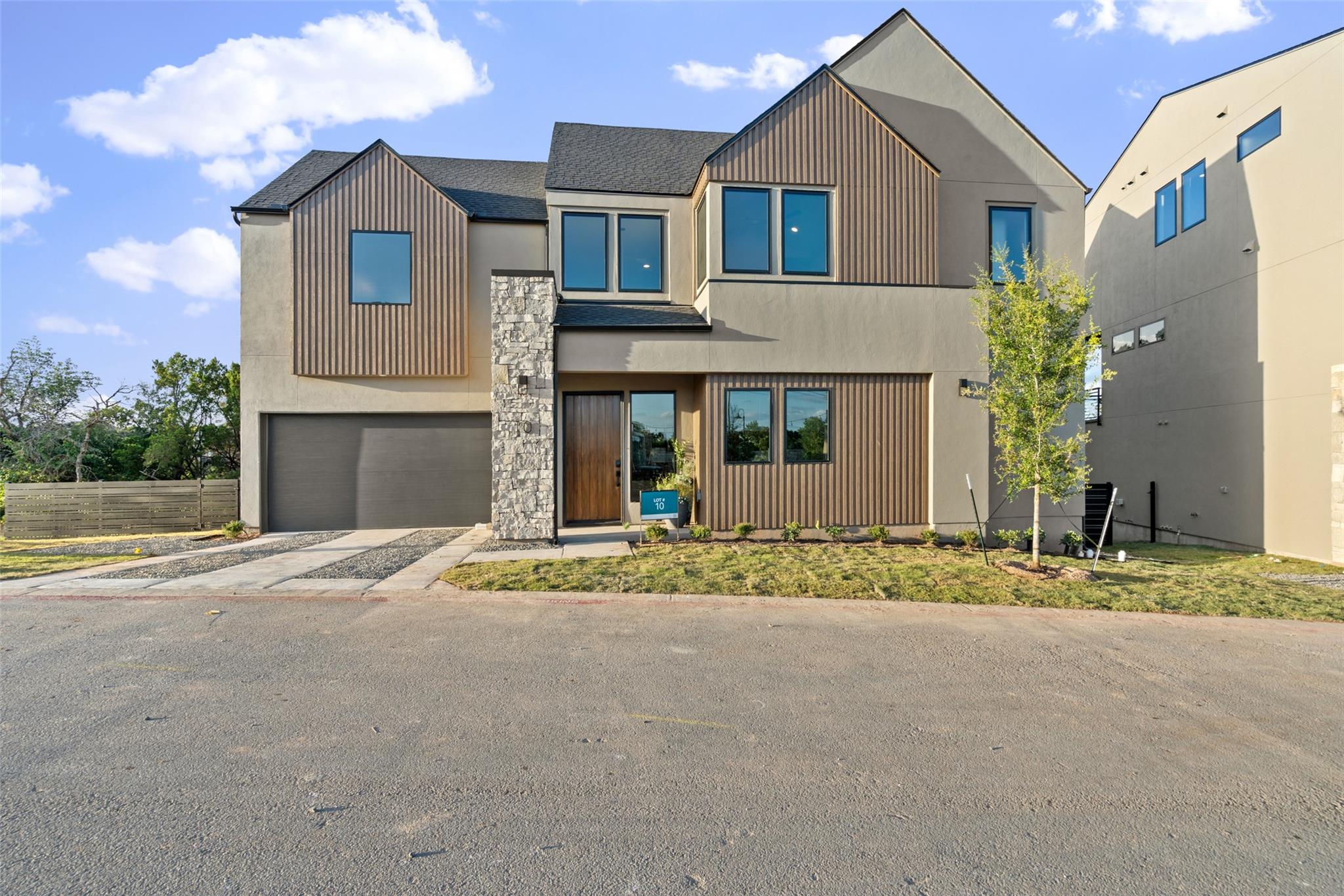 9803 Ribelin Ranch Ct