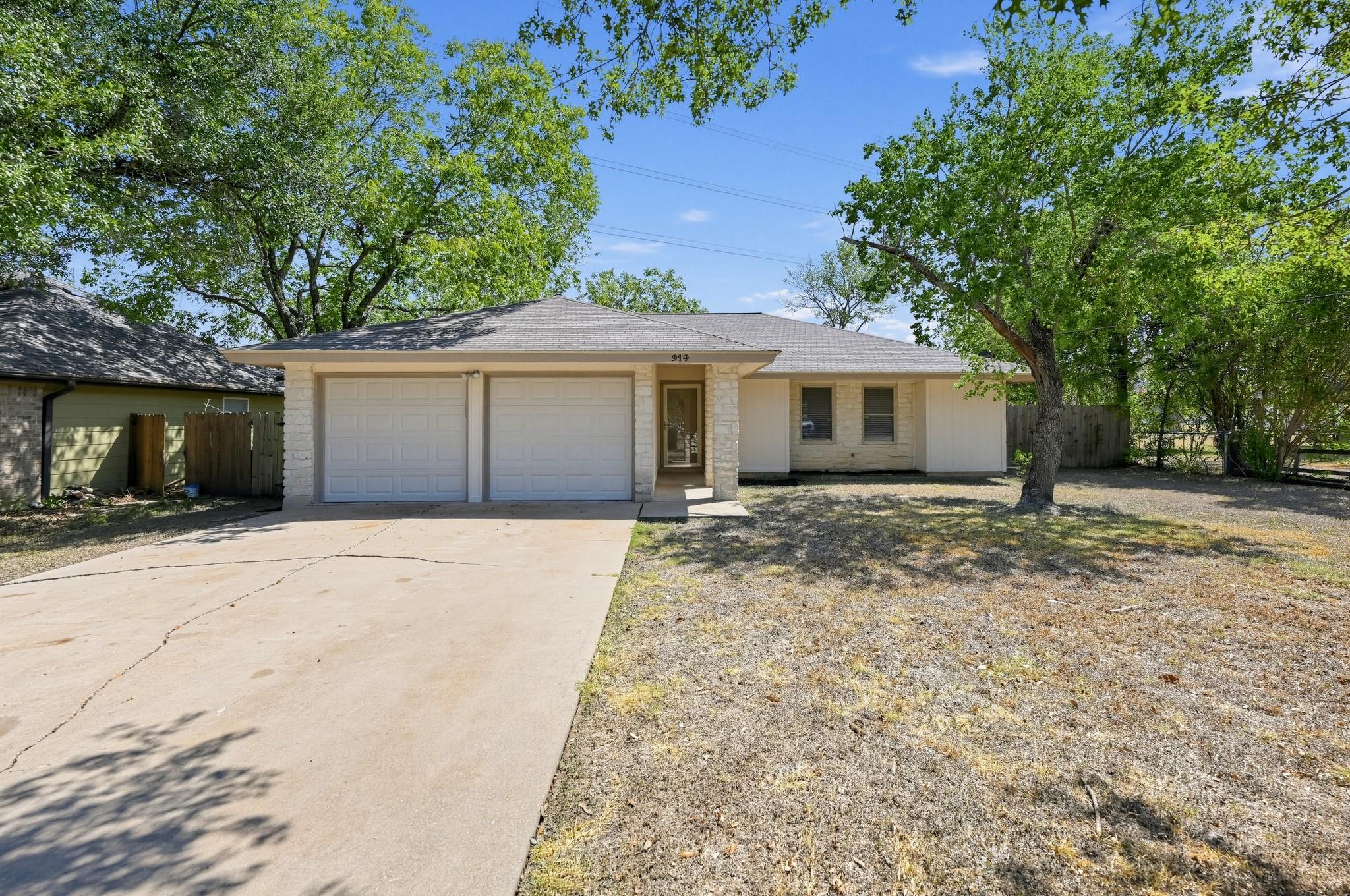 914 Garden Meadow Dr