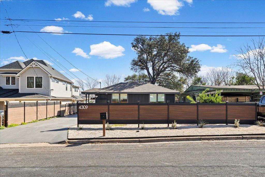 4309 Hank Ave