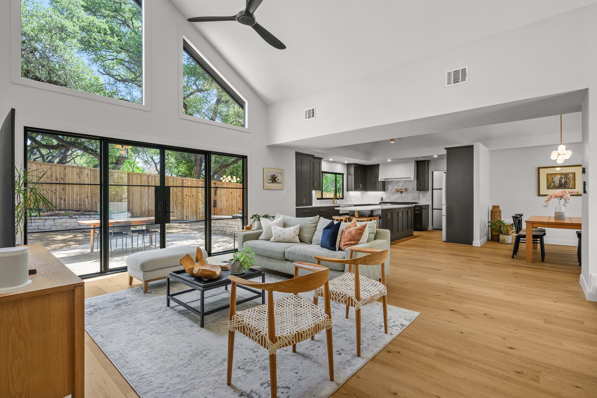 2308 Cypress Pt
