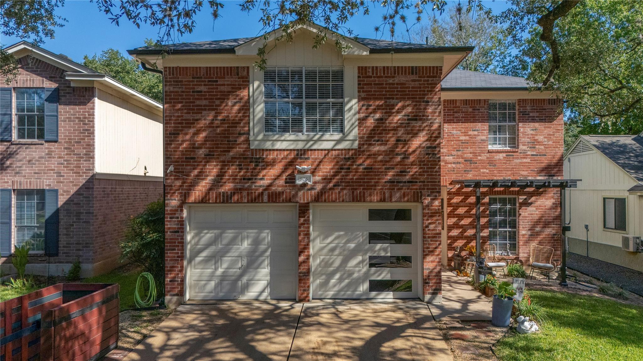 806 Tensley Trl