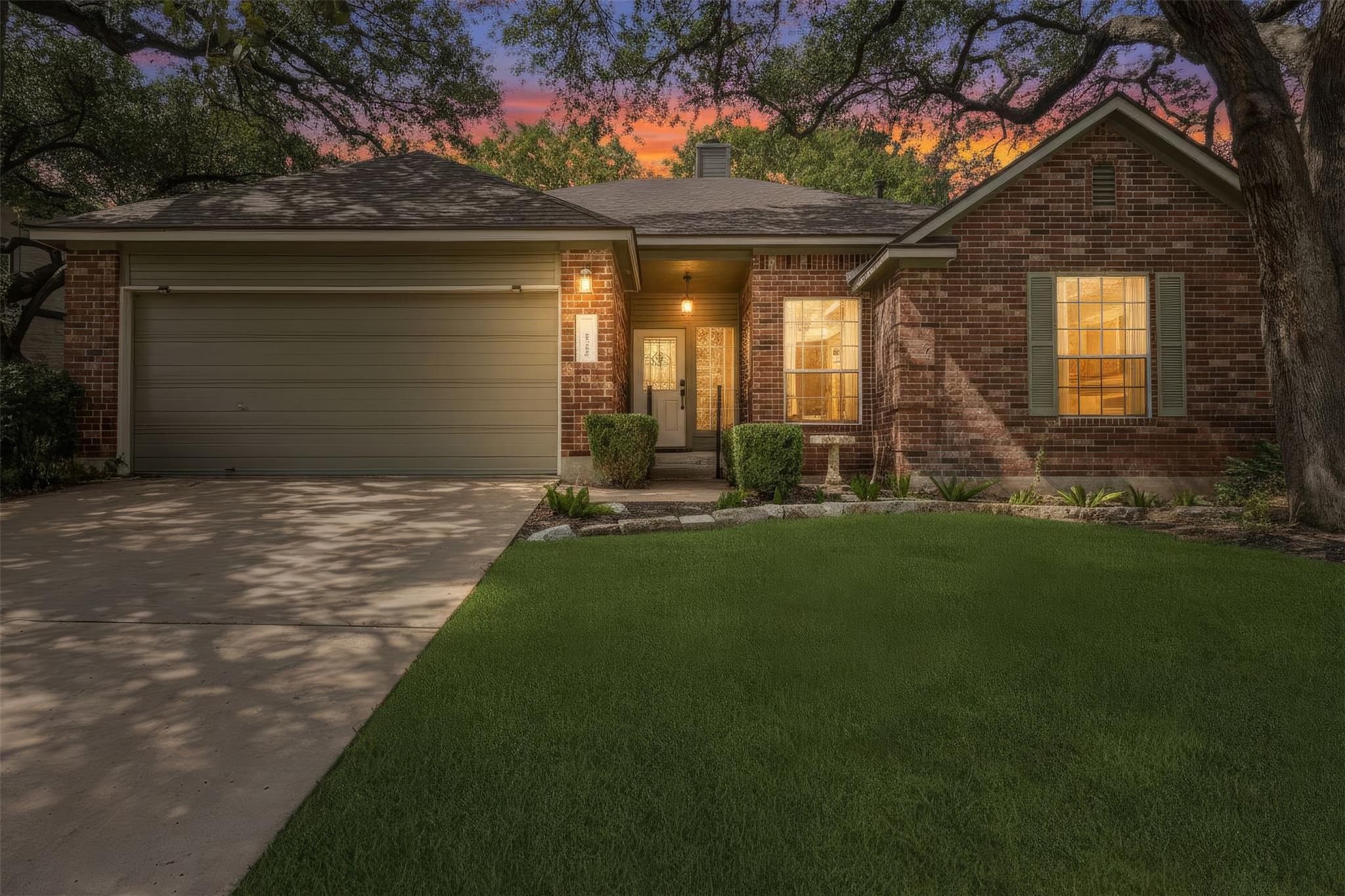 8104 Isaac Pryor Dr