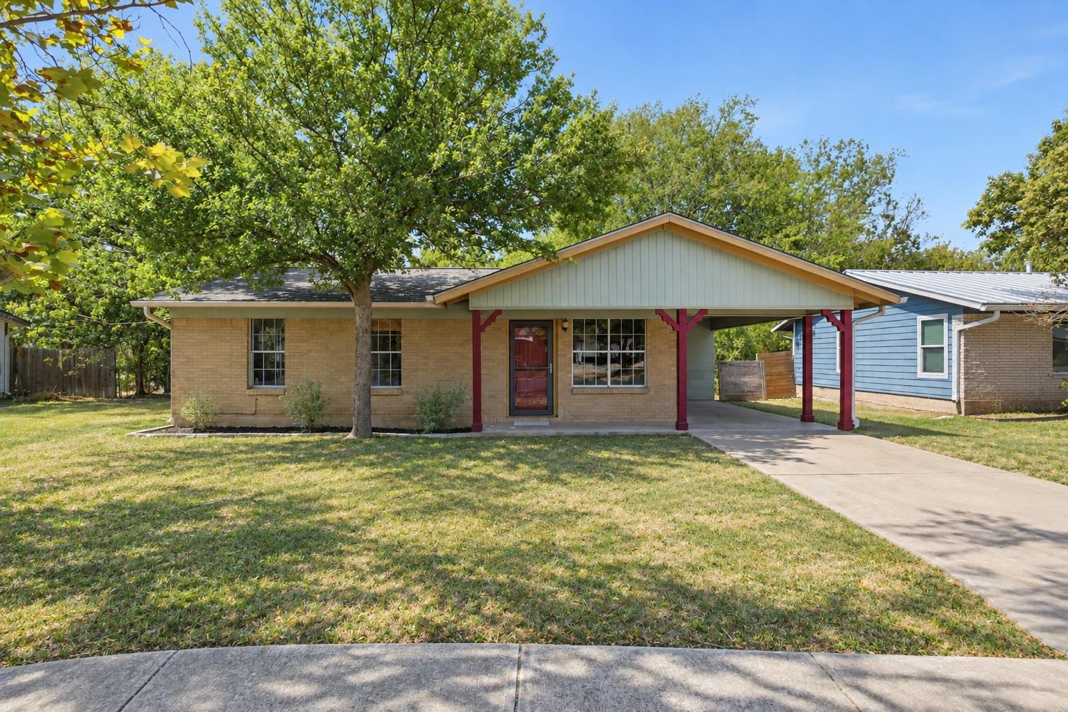 5306 Wellington Dr