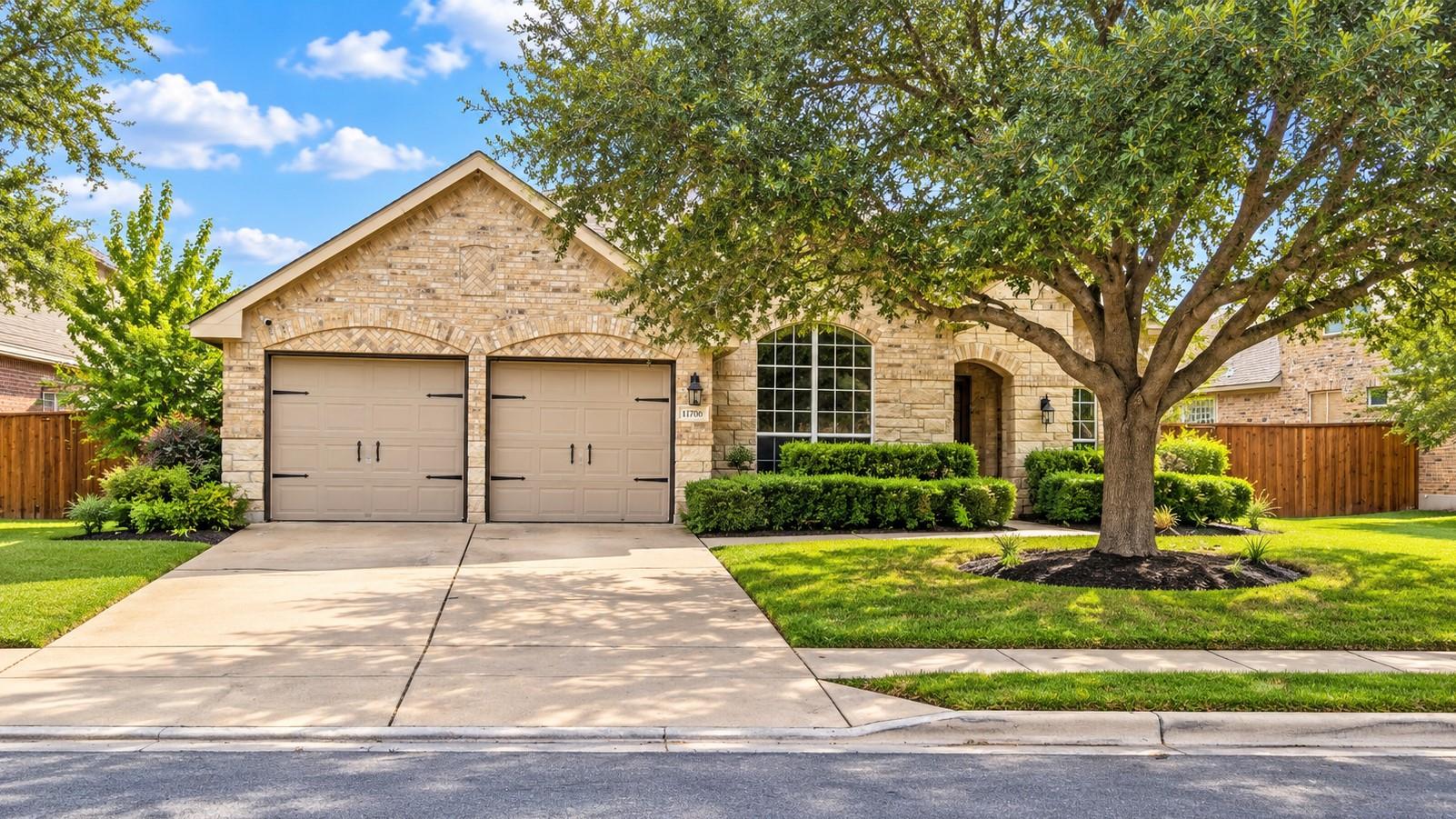 11708 Pillion Pl