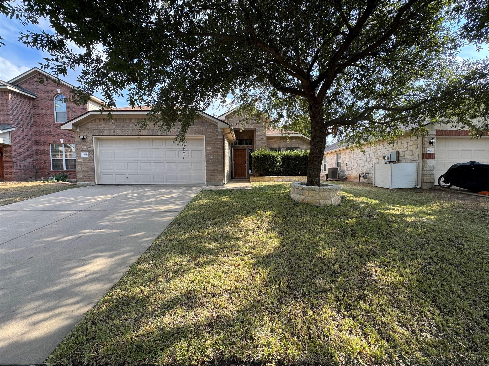 1829 Rachel Ln