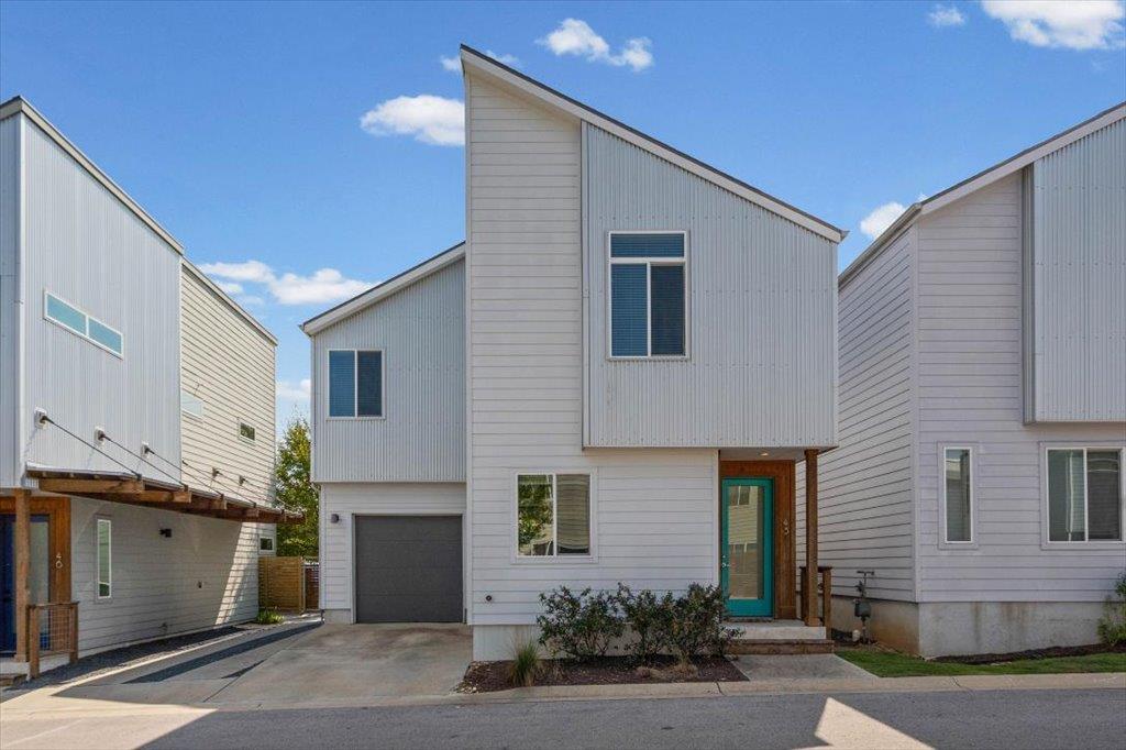 801 Bluff Dr