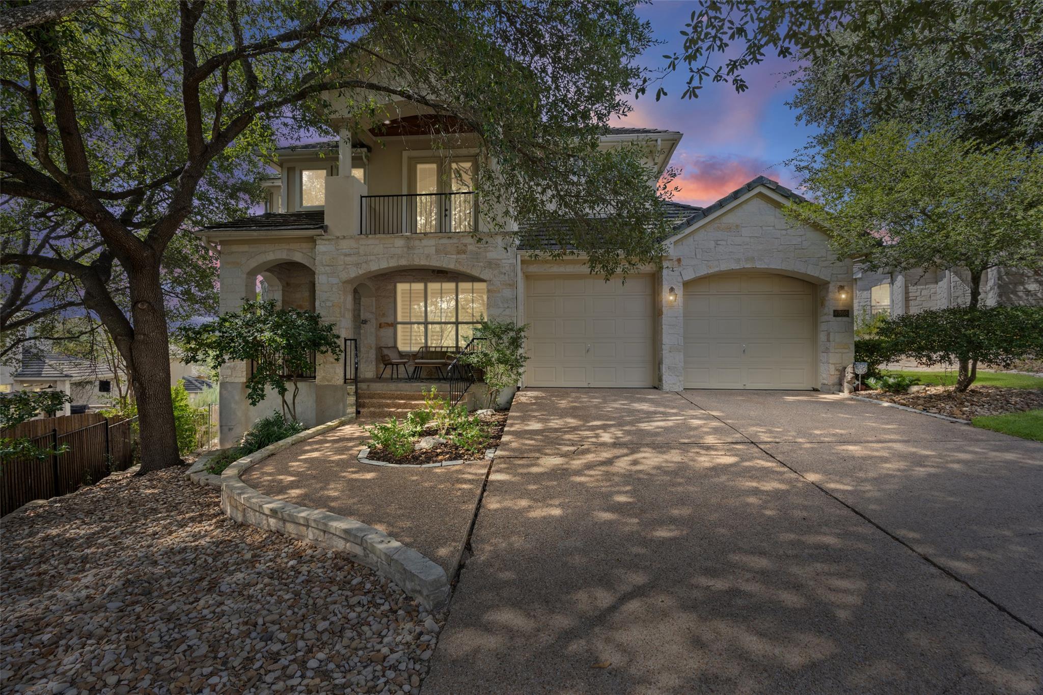 4308 Canoas Dr