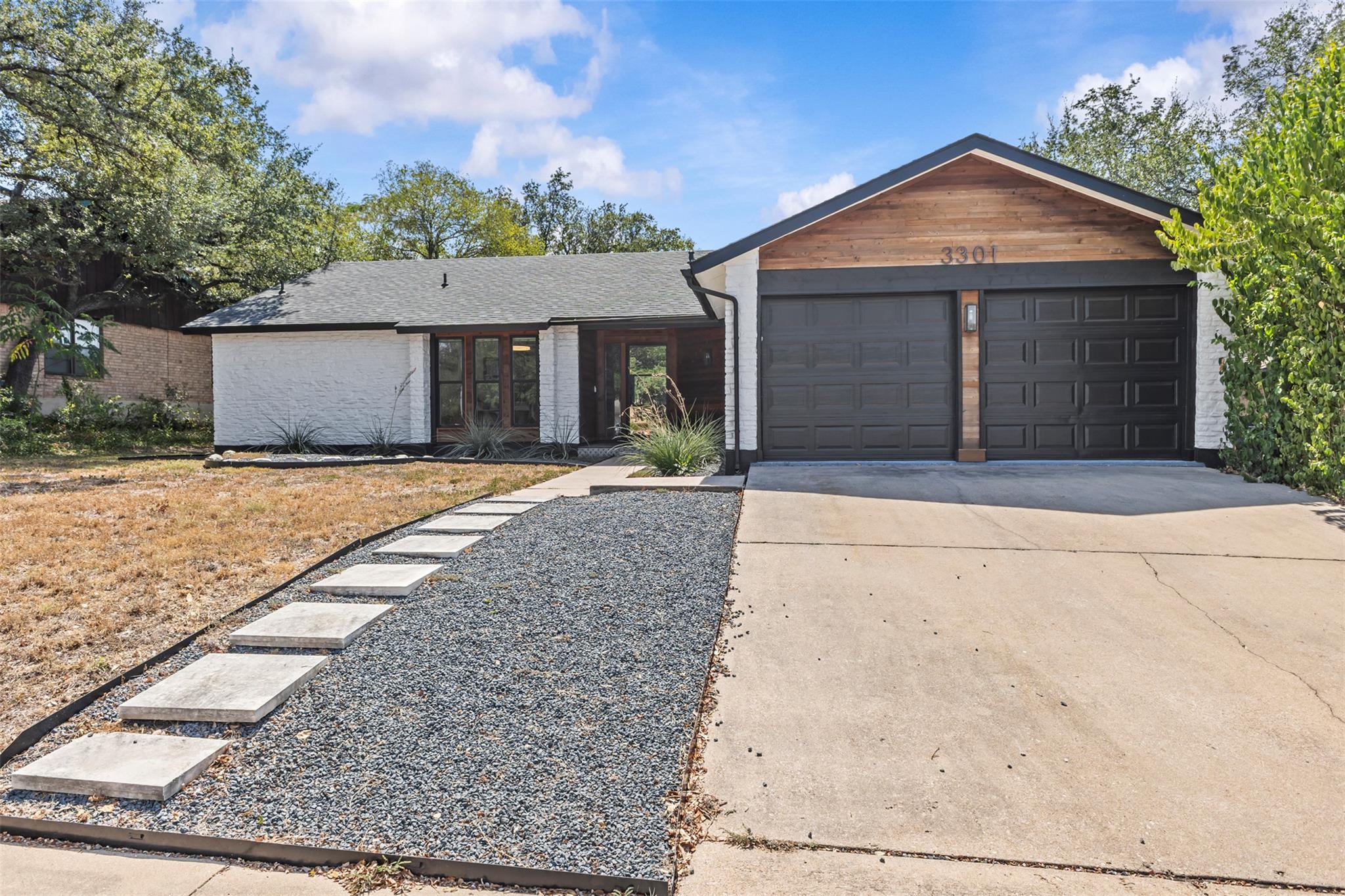 3301 Western Dr