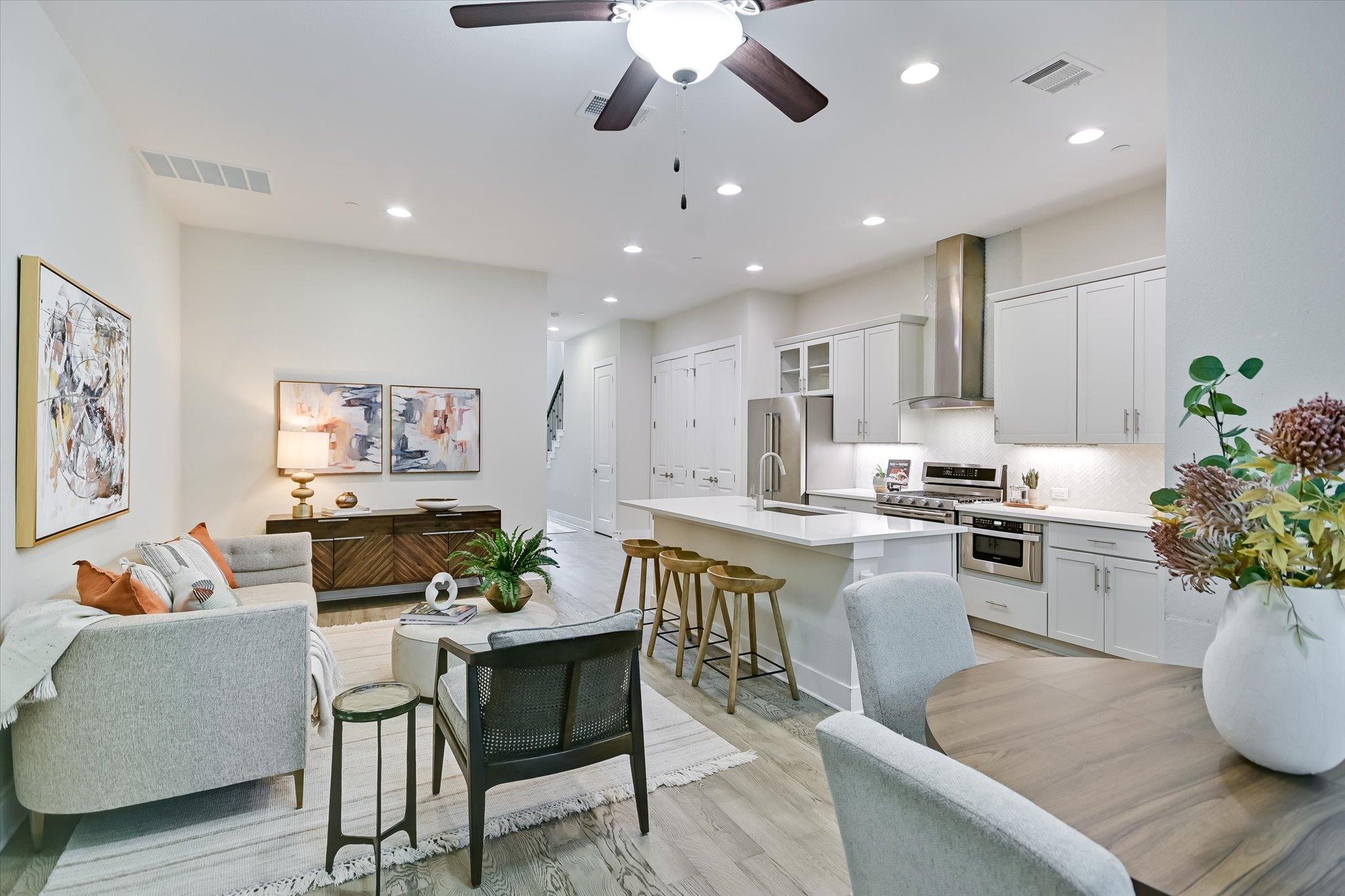 4323 Spicewood Springs Rd