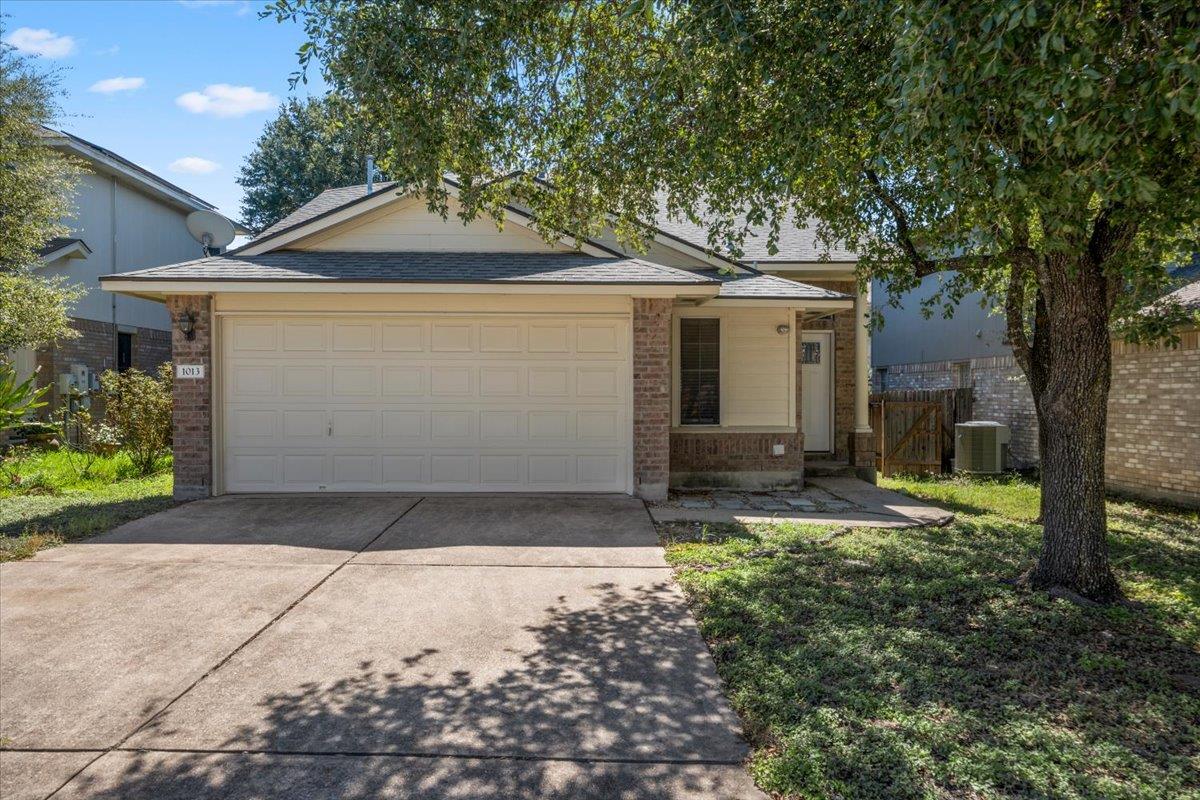 1013 Sweet Melissa Dr