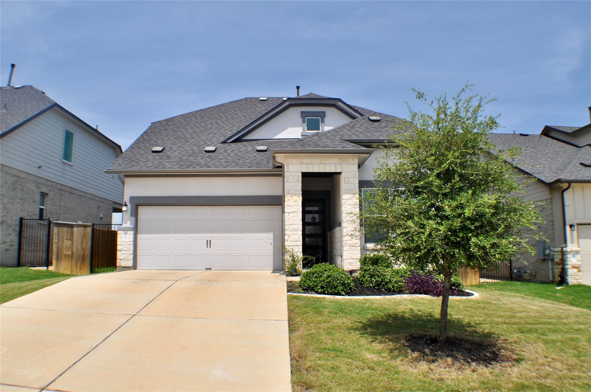 11704 Dillon Falls Dr
