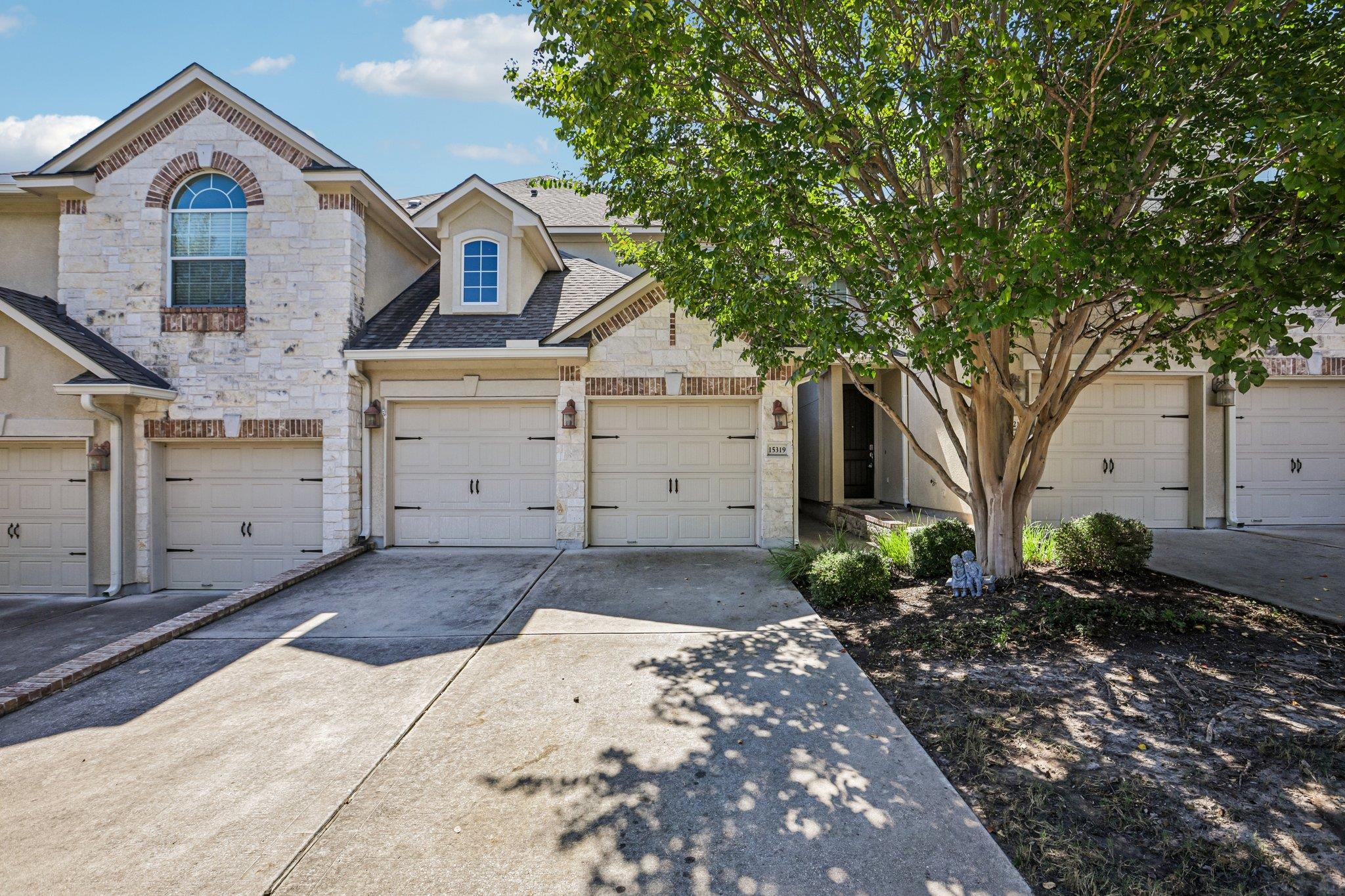 15319 Glen Heather Dr