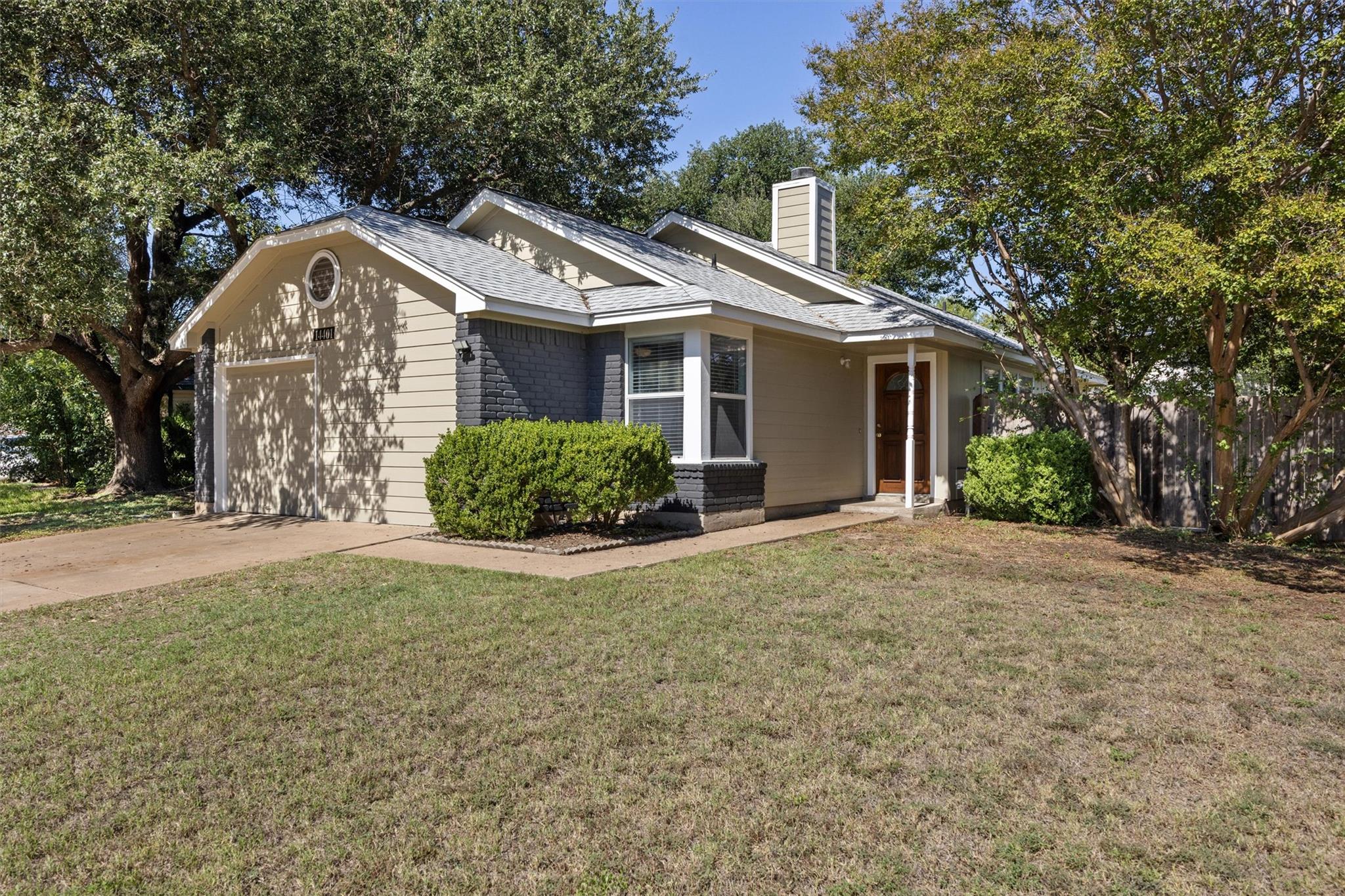 14401 Tiffer Ln