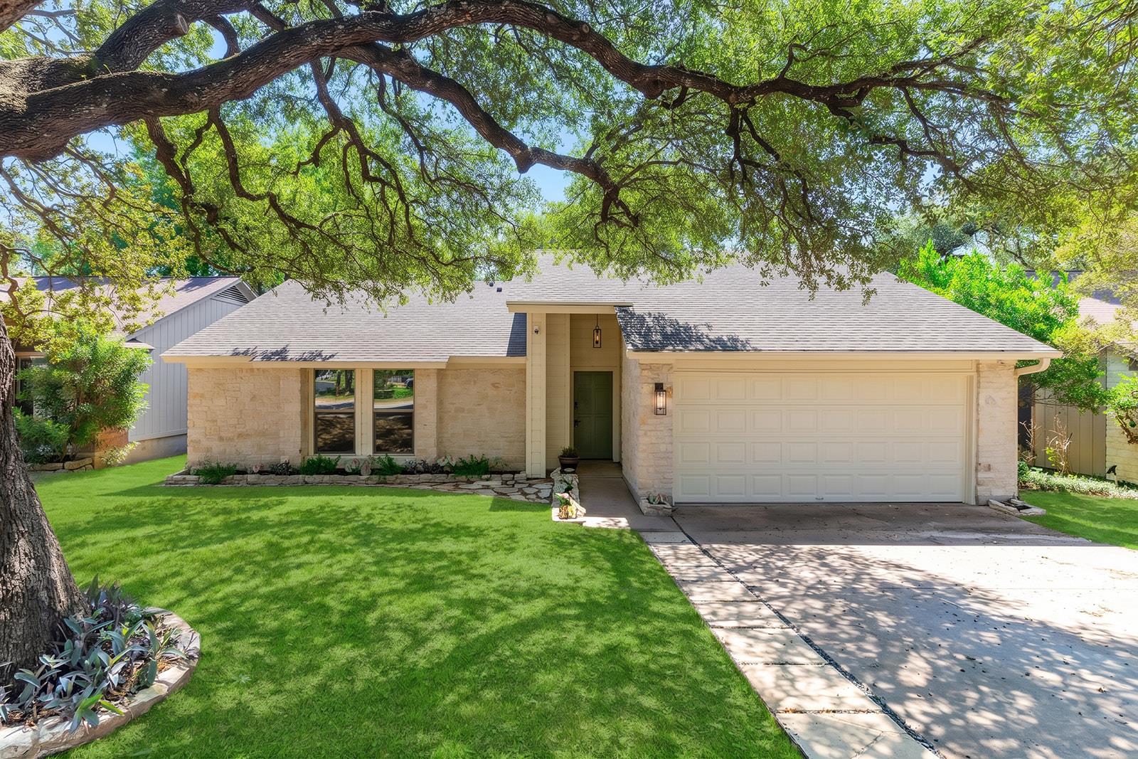 3609 Oak Creek Dr