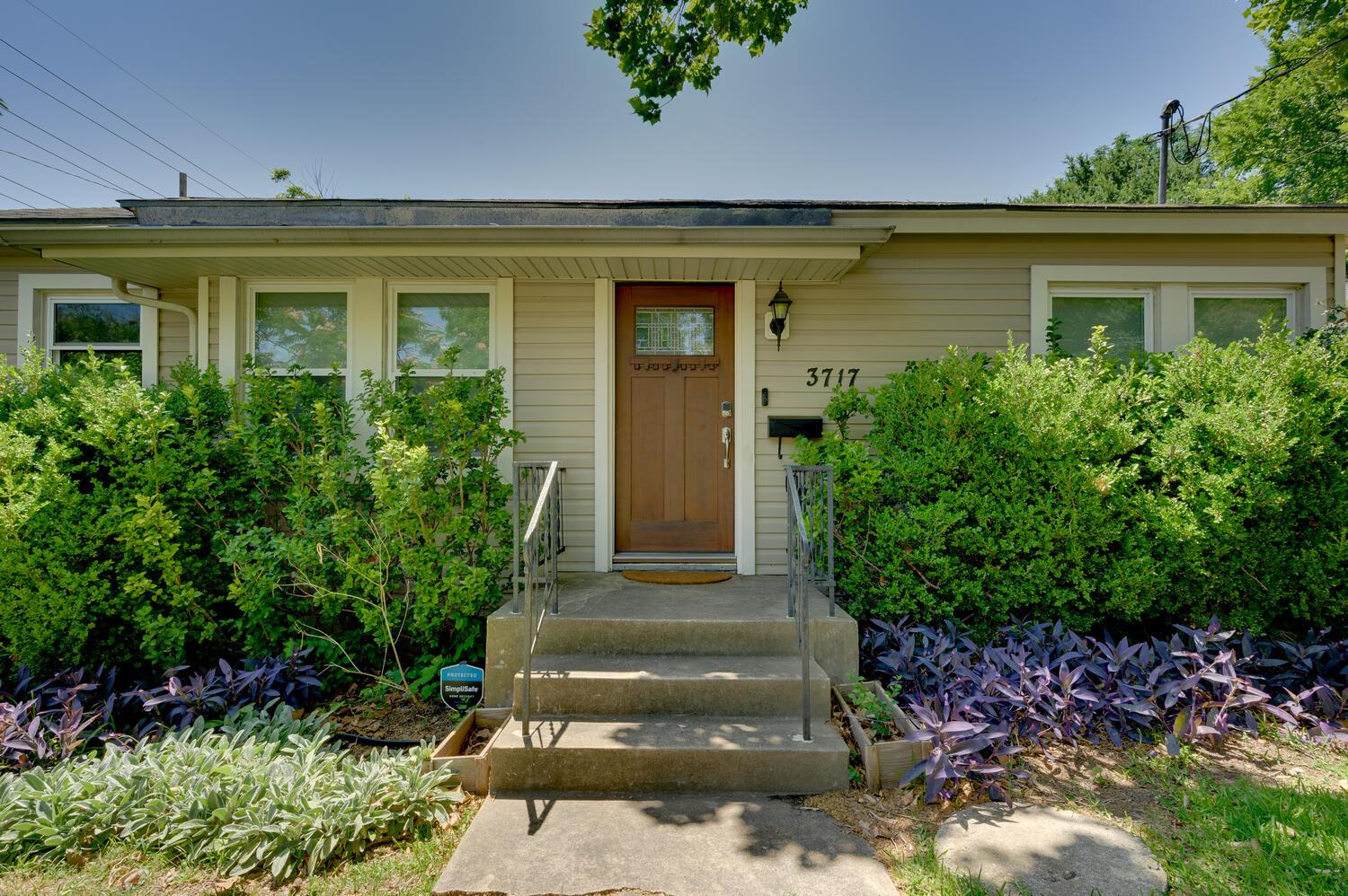 3717 Werner Ave