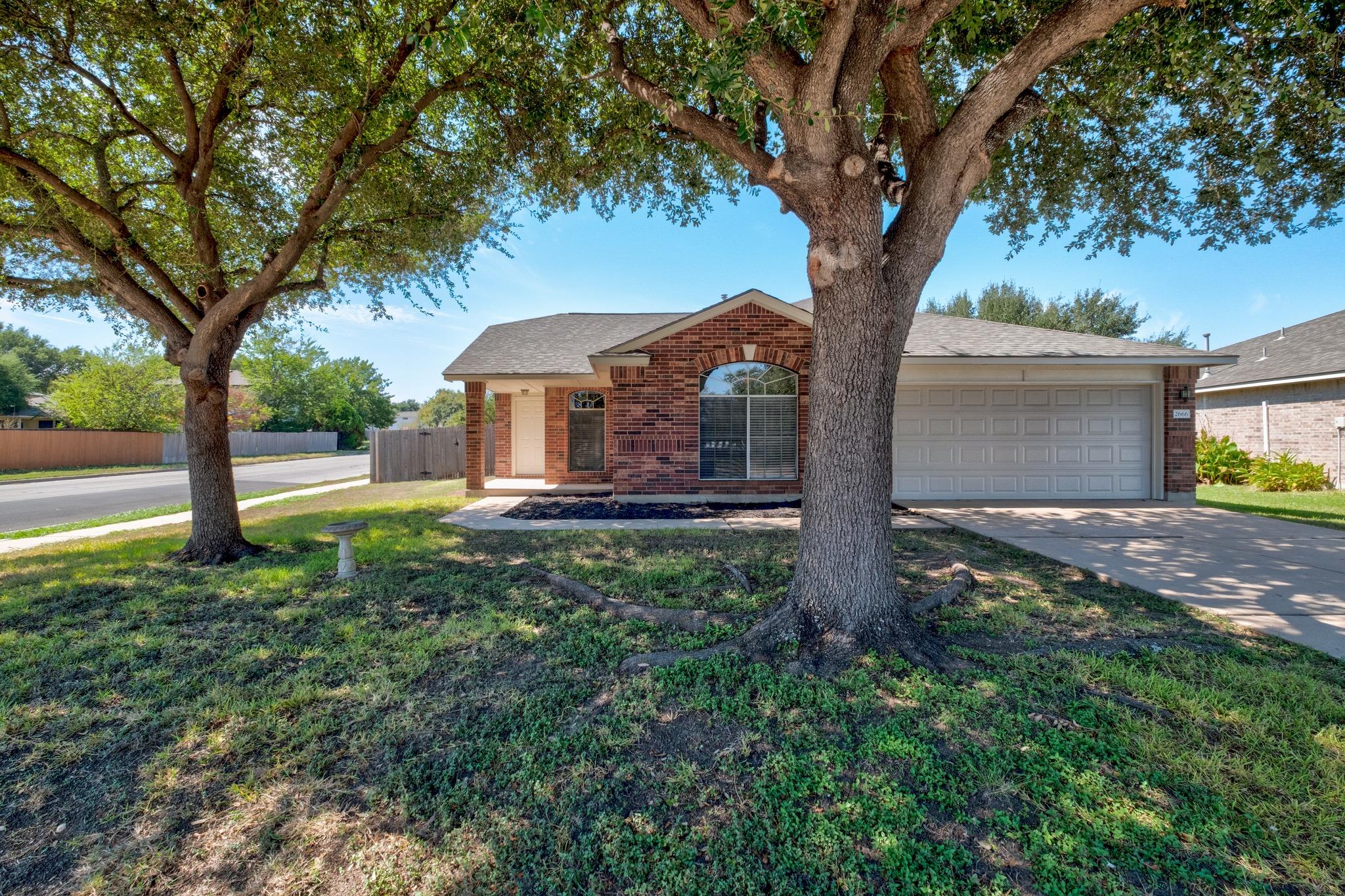 2666 Bradley Ln